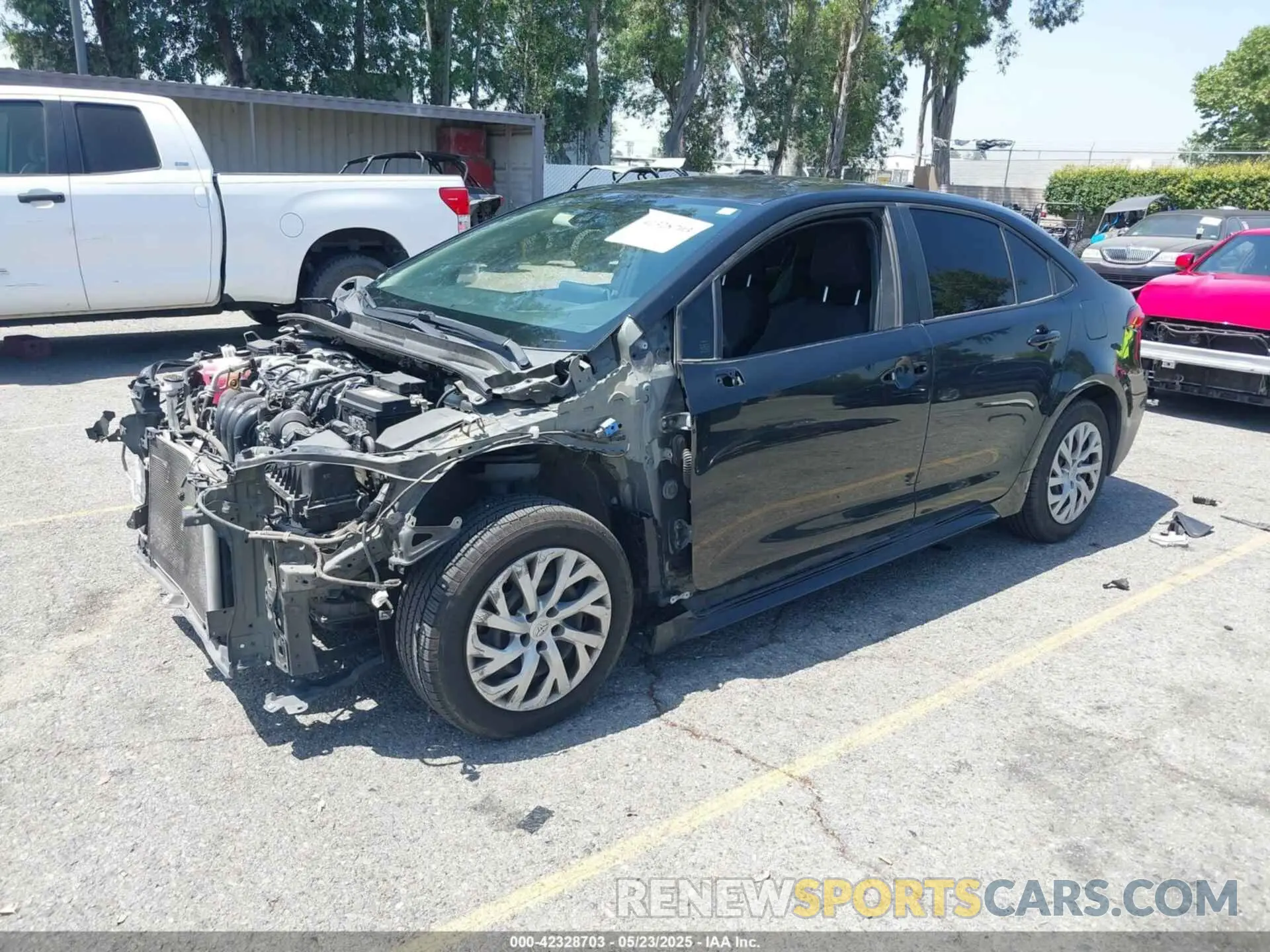 2 Photograph of a damaged car JTDEPRAE0LJ045664 TOYOTA COROLLA 2020