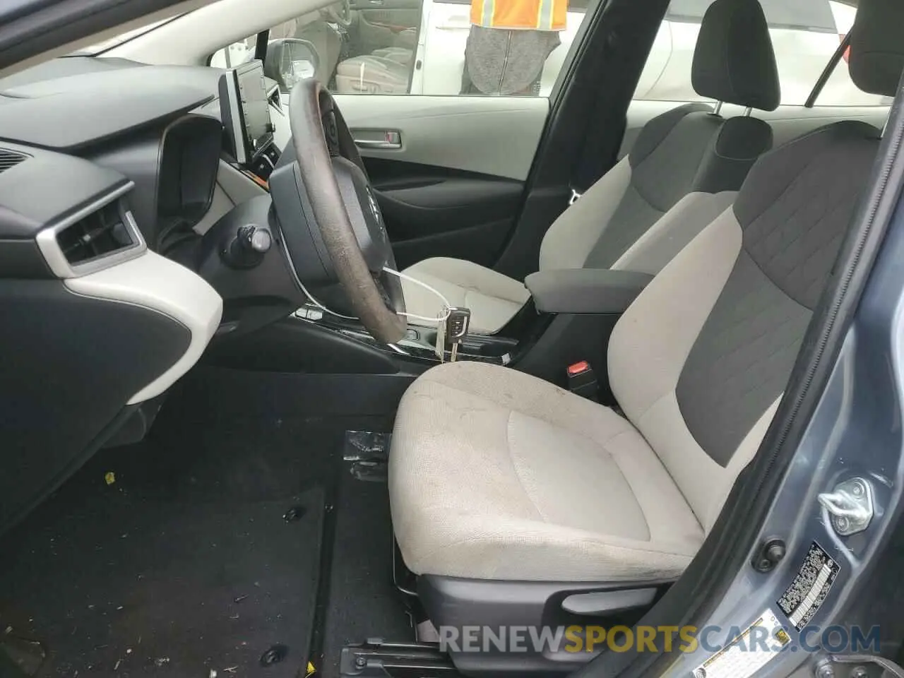 7 Photograph of a damaged car JTDEPRAE0LJ048547 TOYOTA COROLLA 2020