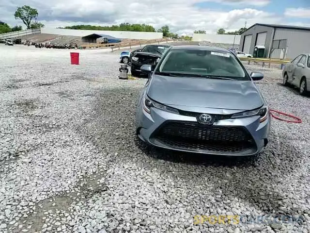 13 Photograph of a damaged car JTDEPRAE0LJ058995 TOYOTA COROLLA 2020