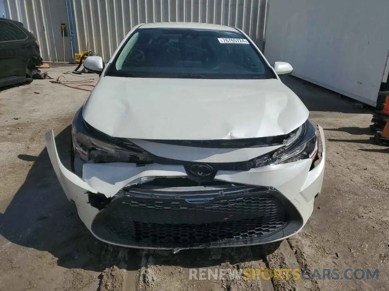 5 Photograph of a damaged car JTDEPRAE0LJ065025 TOYOTA COROLLA 2020