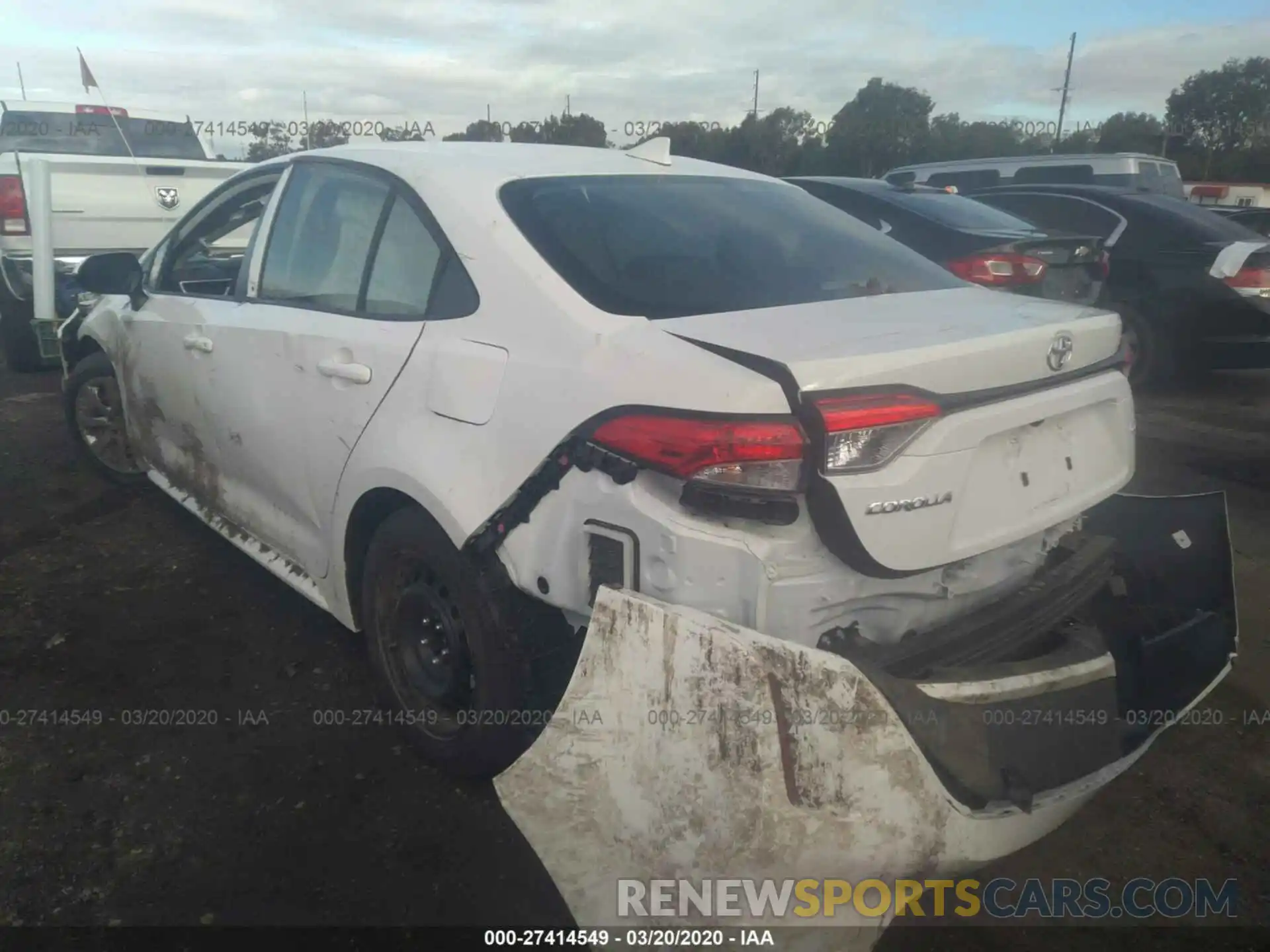 3 Photograph of a damaged car JTDEPRAE0LJ083671 TOYOTA COROLLA 2020