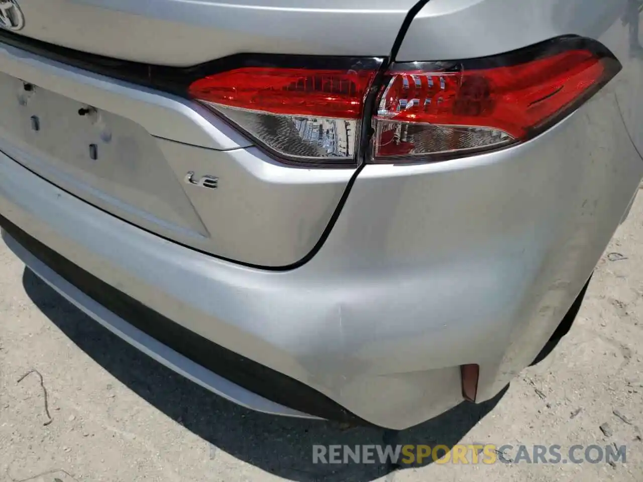 9 Photograph of a damaged car JTDEPRAE0LJ088904 TOYOTA COROLLA 2020