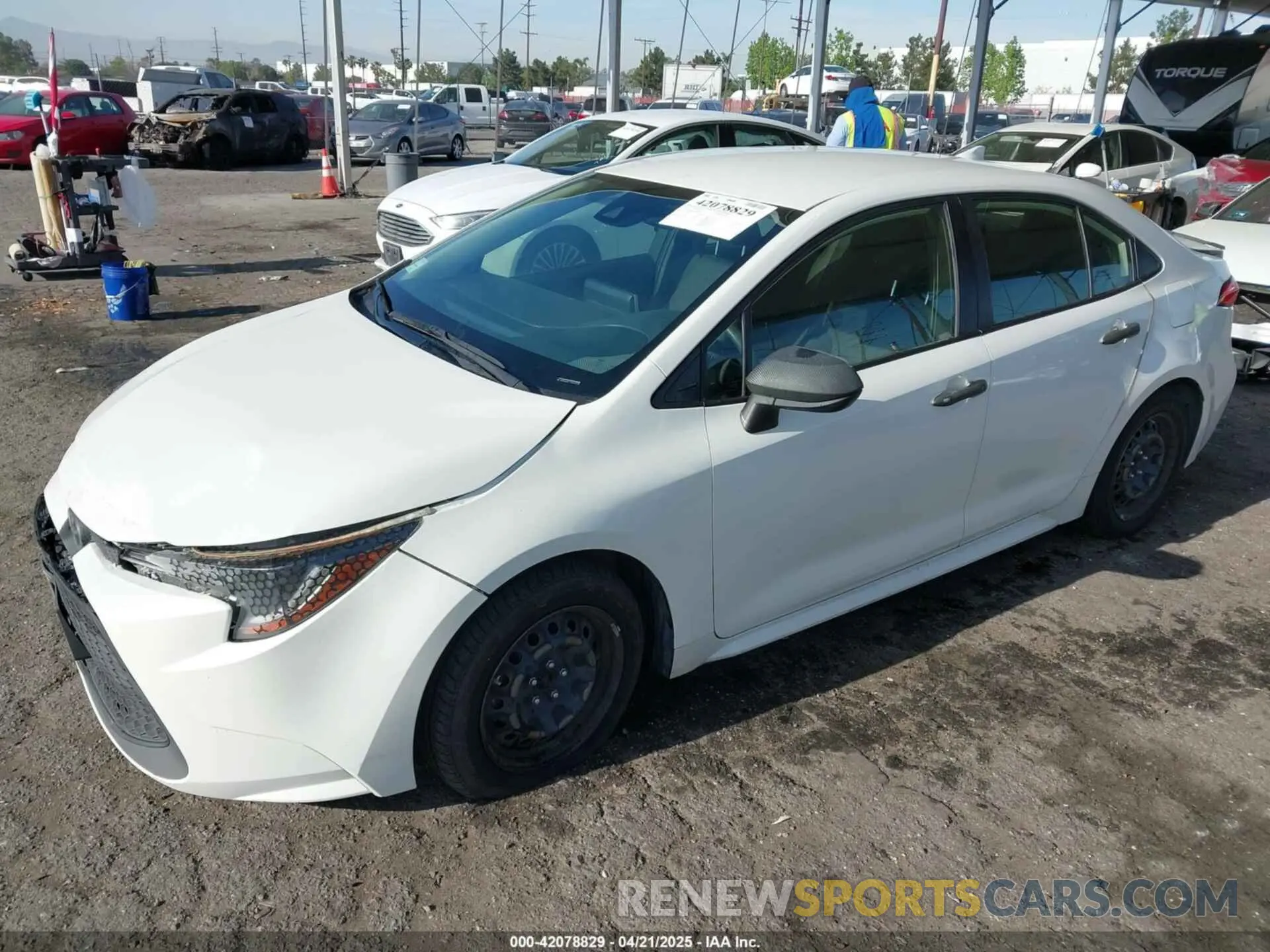 2 Photograph of a damaged car JTDEPRAE0LJ091639 TOYOTA COROLLA 2020