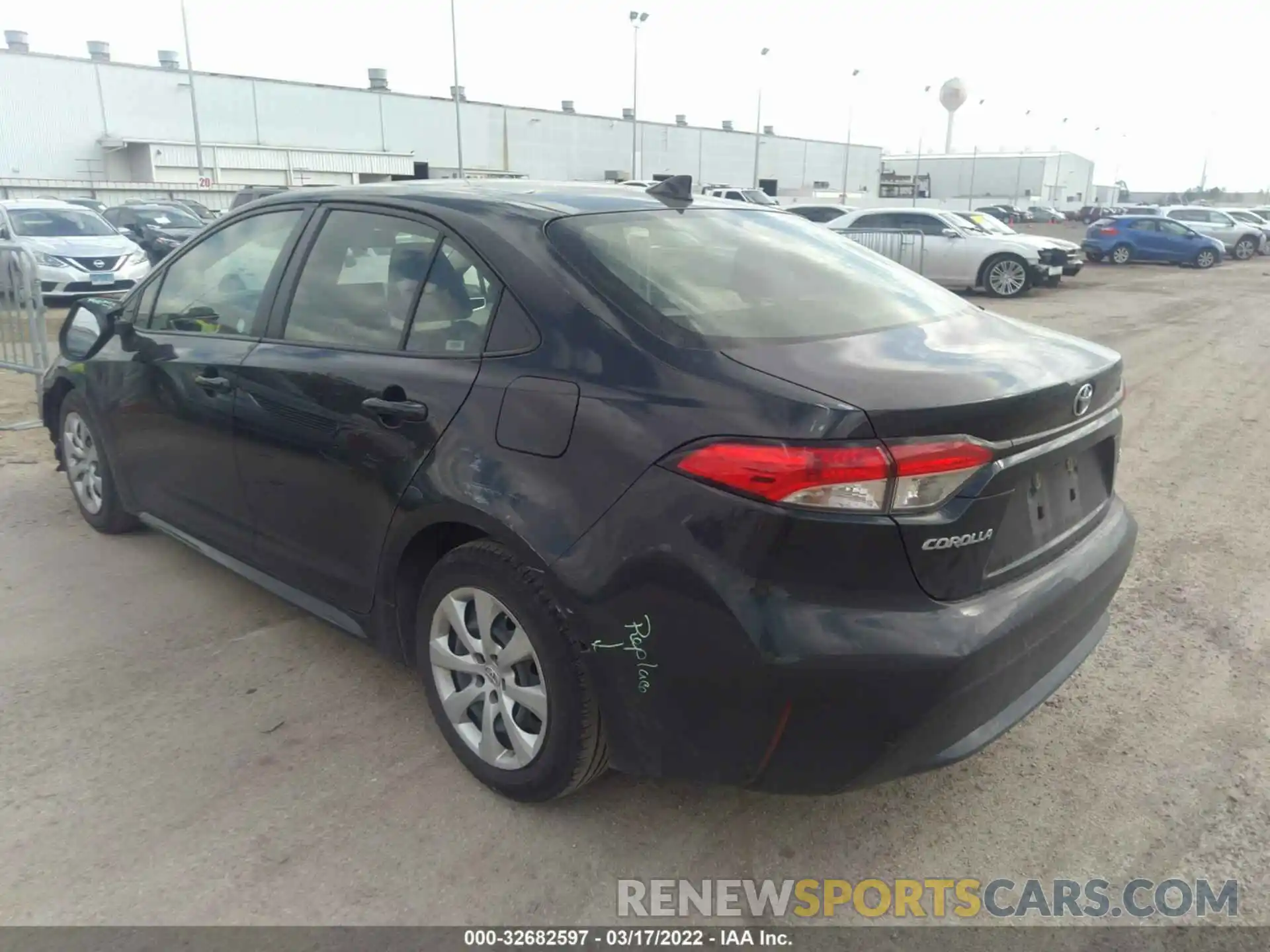 3 Photograph of a damaged car JTDEPRAE0LJ095402 TOYOTA COROLLA 2020