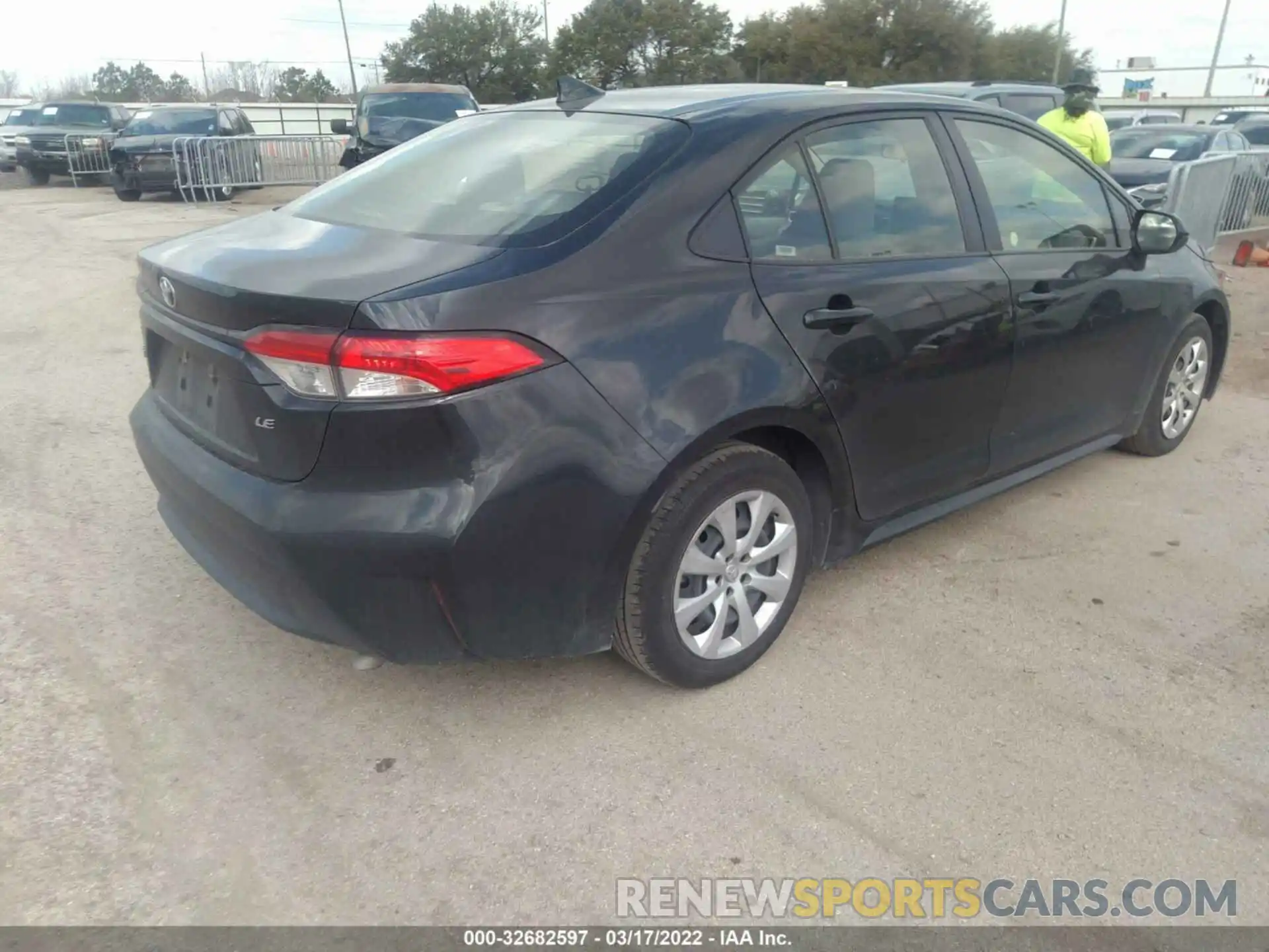 4 Photograph of a damaged car JTDEPRAE0LJ095402 TOYOTA COROLLA 2020