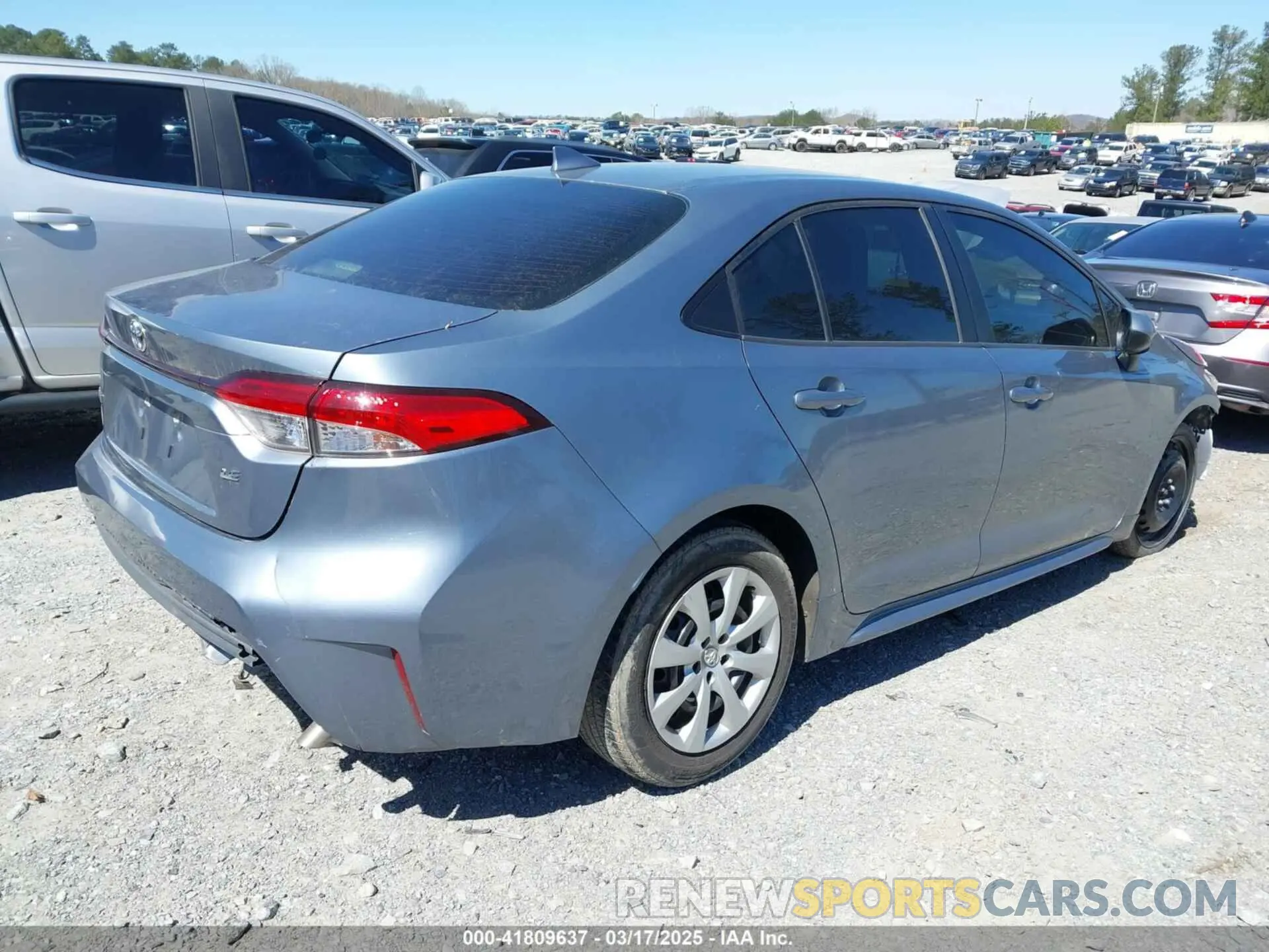 4 Photograph of a damaged car JTDEPRAE0LJ095741 TOYOTA COROLLA 2020