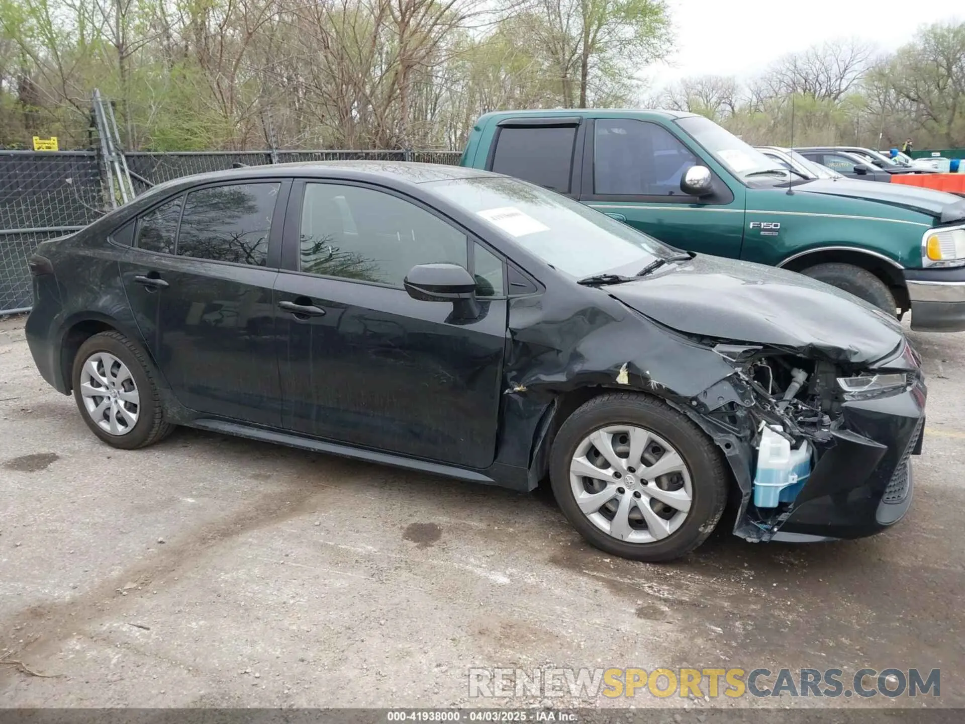 13 Photograph of a damaged car JTDEPRAE0LJ100355 TOYOTA COROLLA 2020
