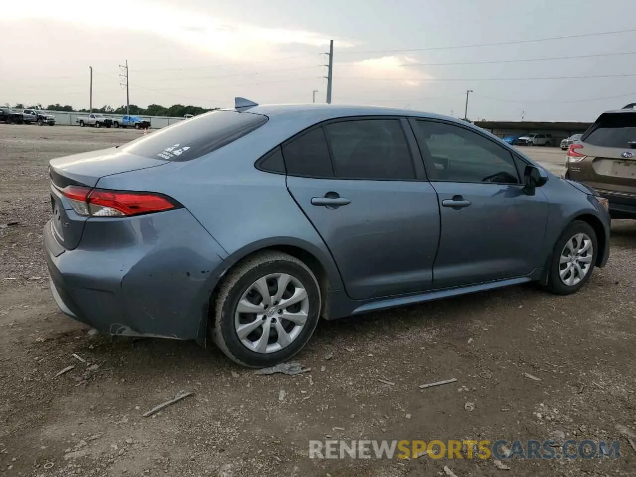 3 Photograph of a damaged car JTDEPRAE0LJ106348 TOYOTA COROLLA 2020