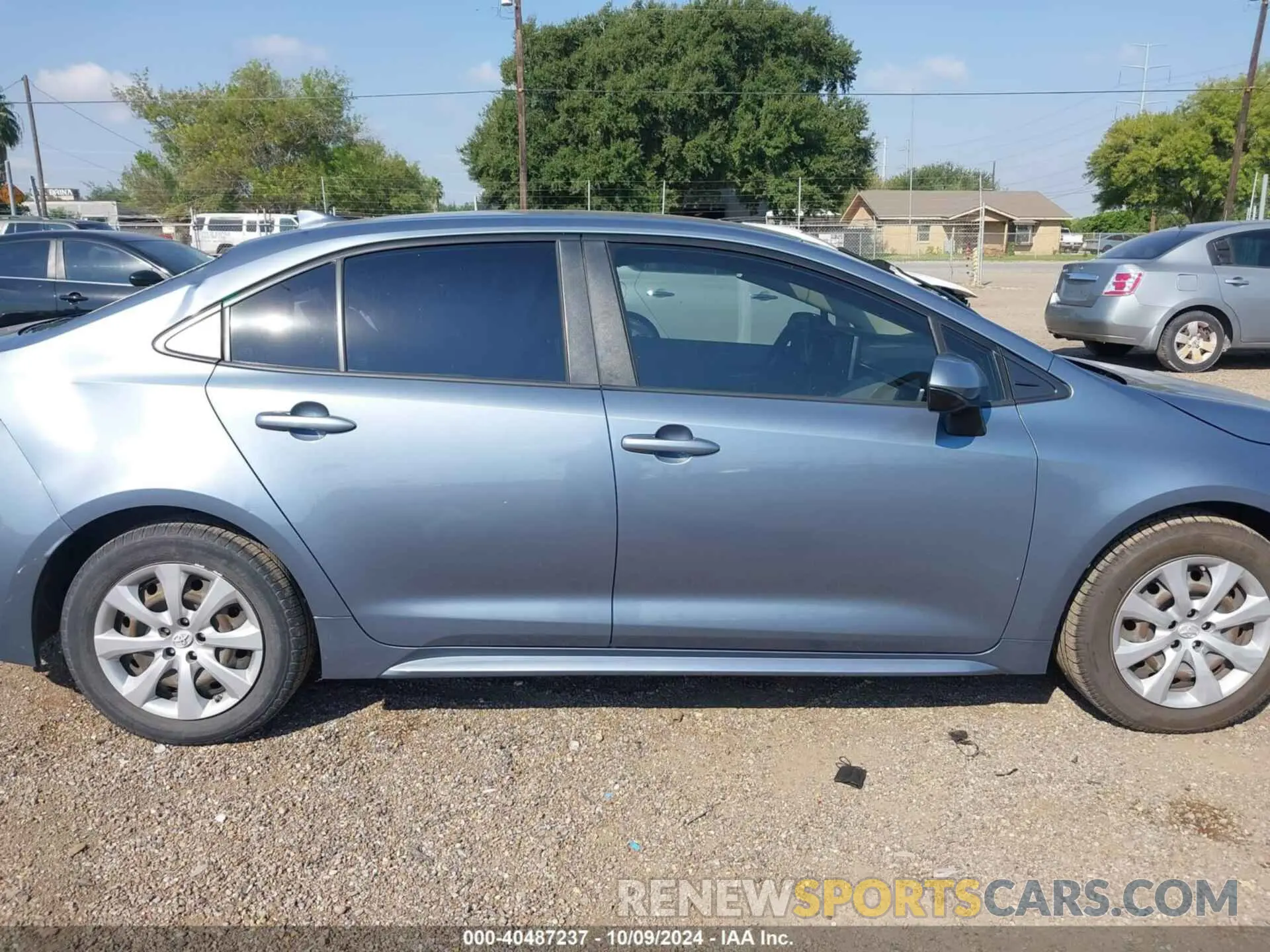 14 Photograph of a damaged car JTDEPRAE0LJ107032 TOYOTA COROLLA 2020