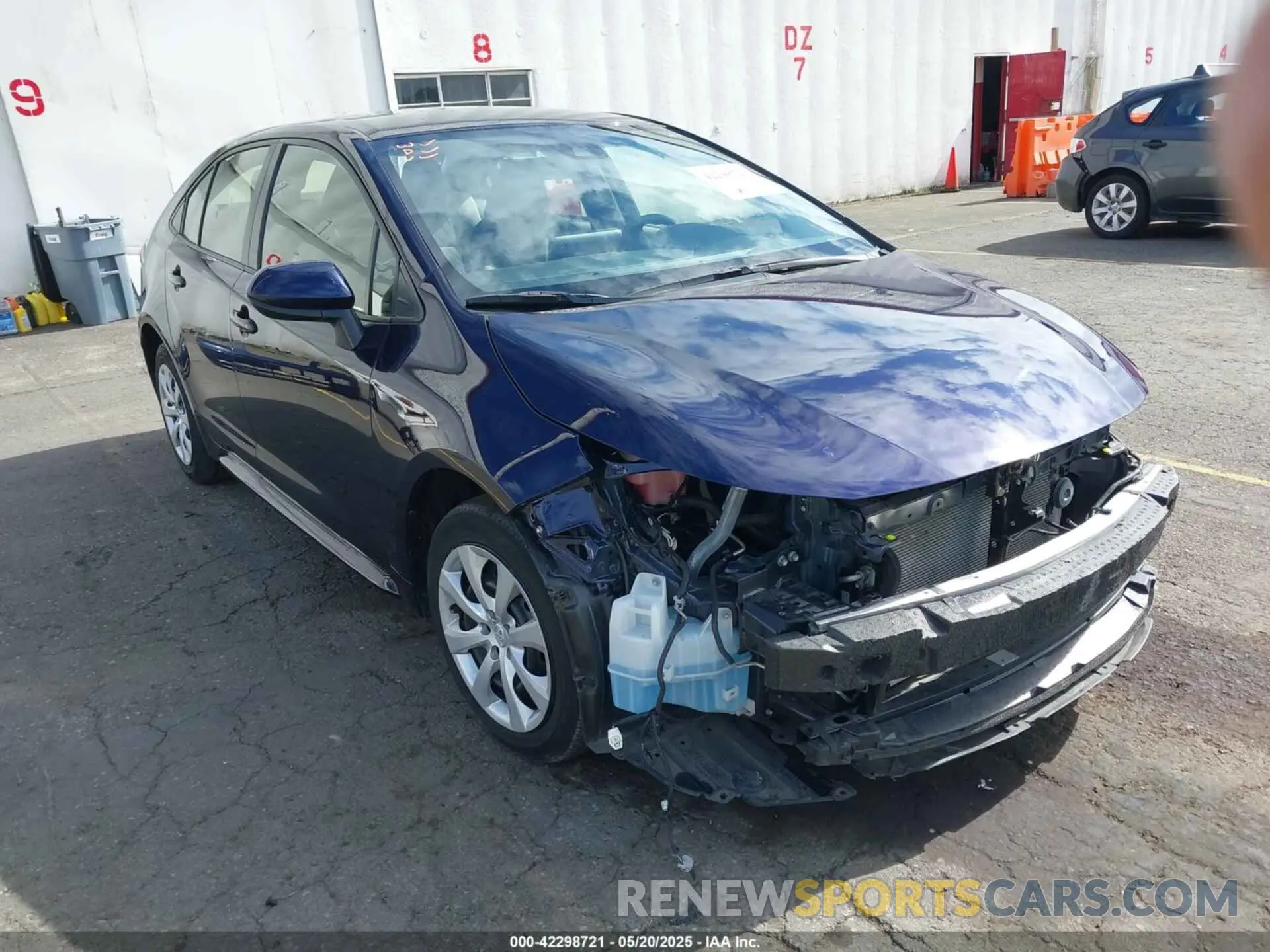 1 Photograph of a damaged car JTDEPRAE0LJ109816 TOYOTA COROLLA 2020