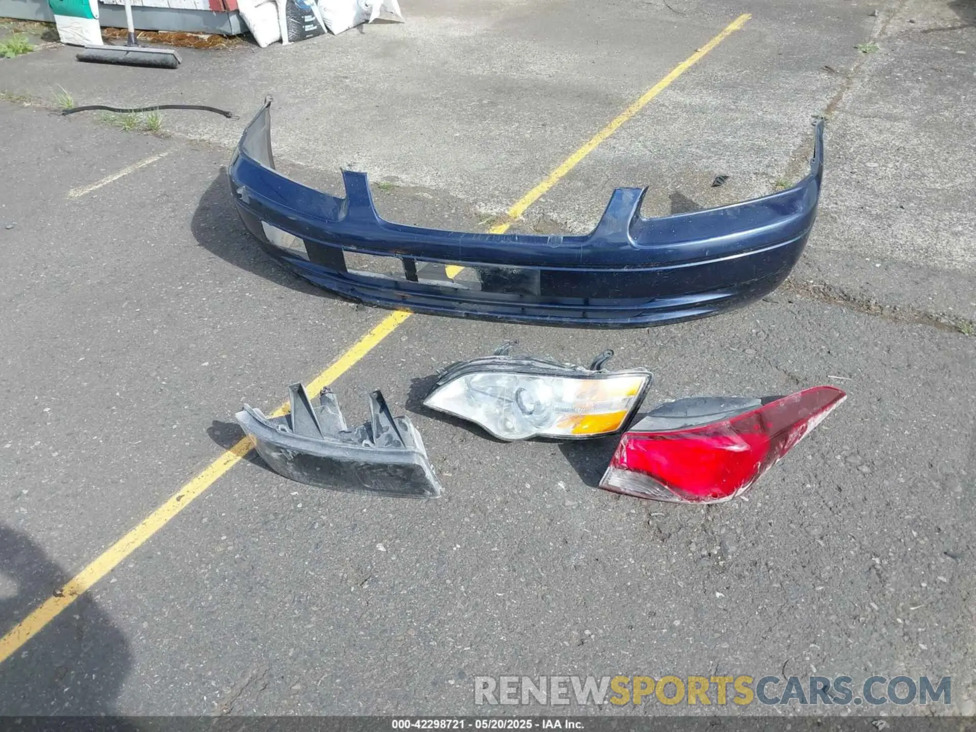 12 Photograph of a damaged car JTDEPRAE0LJ109816 TOYOTA COROLLA 2020