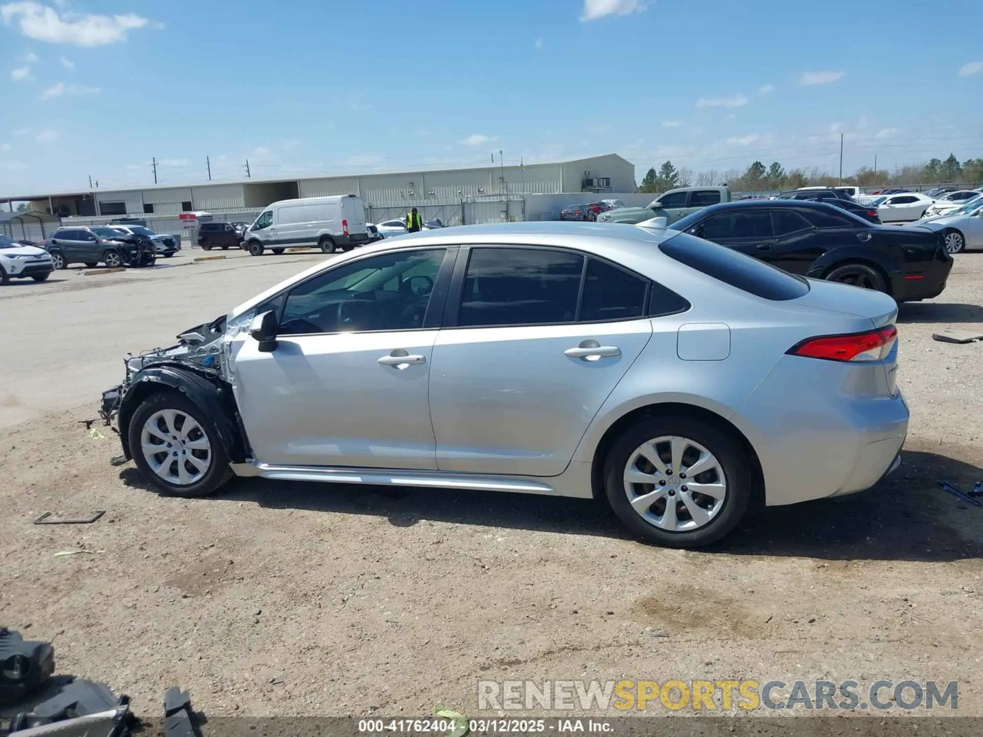 15 Photograph of a damaged car JTDEPRAE0LJ114241 TOYOTA COROLLA 2020