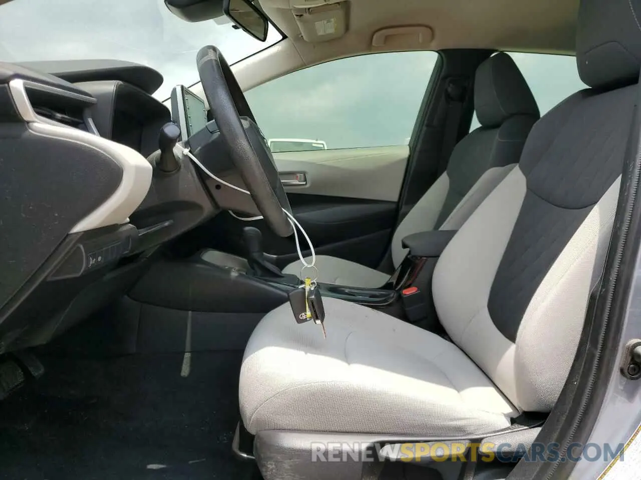 7 Photograph of a damaged car JTDEPRAE0LJ115843 TOYOTA COROLLA 2020