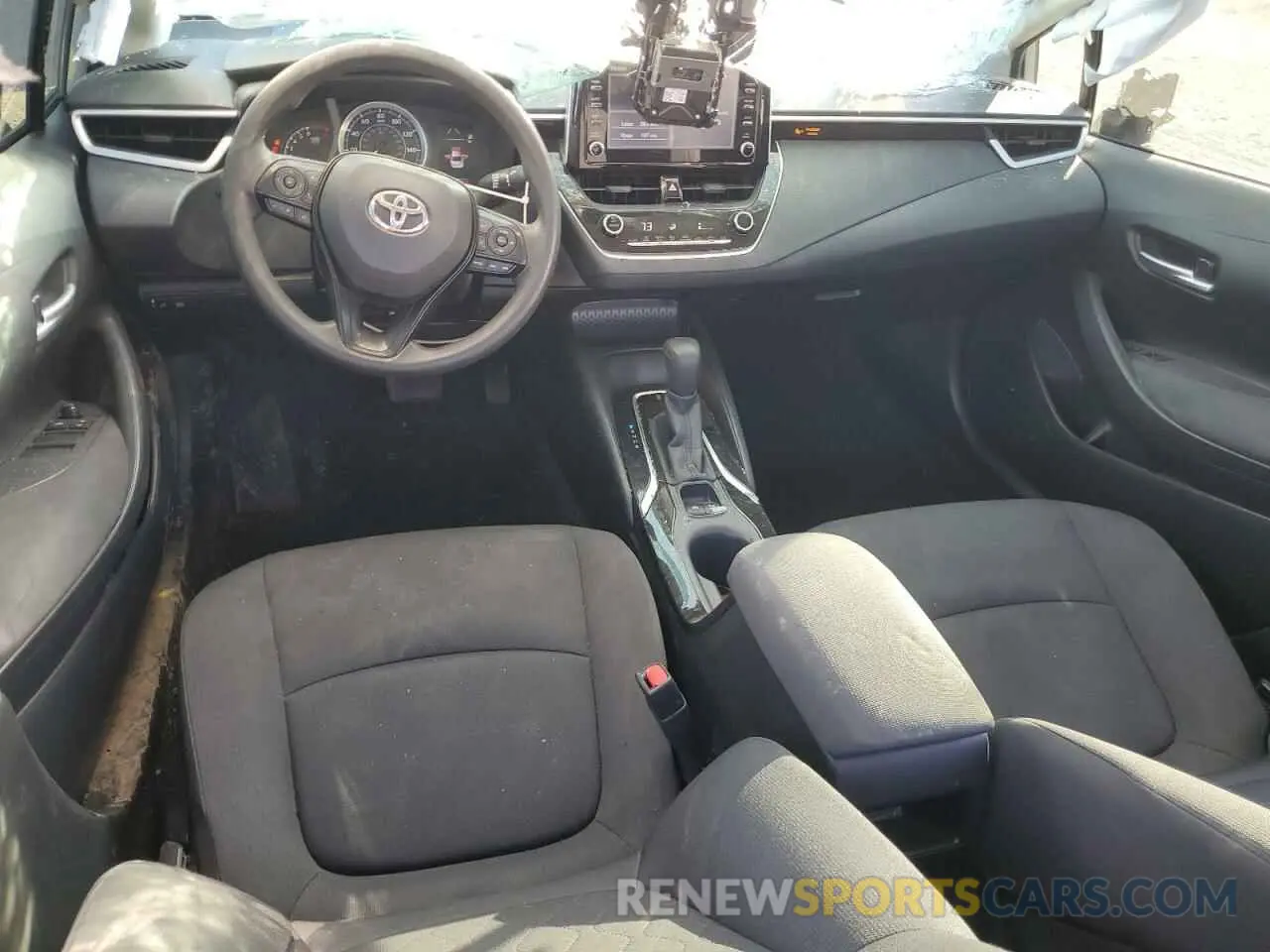 8 Photograph of a damaged car JTDEPRAE0LJ116734 TOYOTA COROLLA 2020