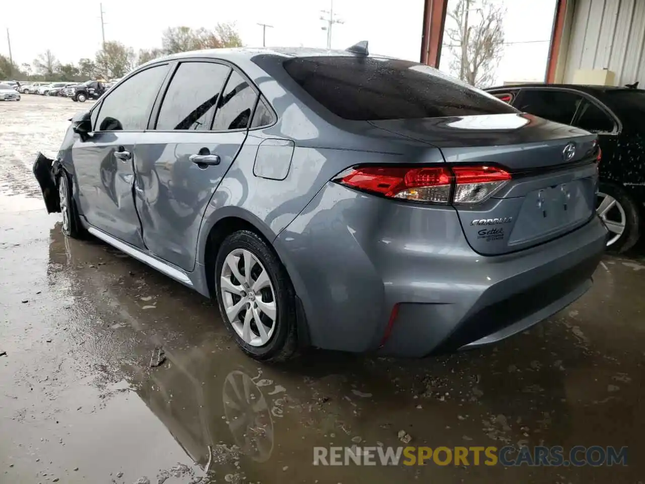 3 Photograph of a damaged car JTDEPRAE0LJ116846 TOYOTA COROLLA 2020