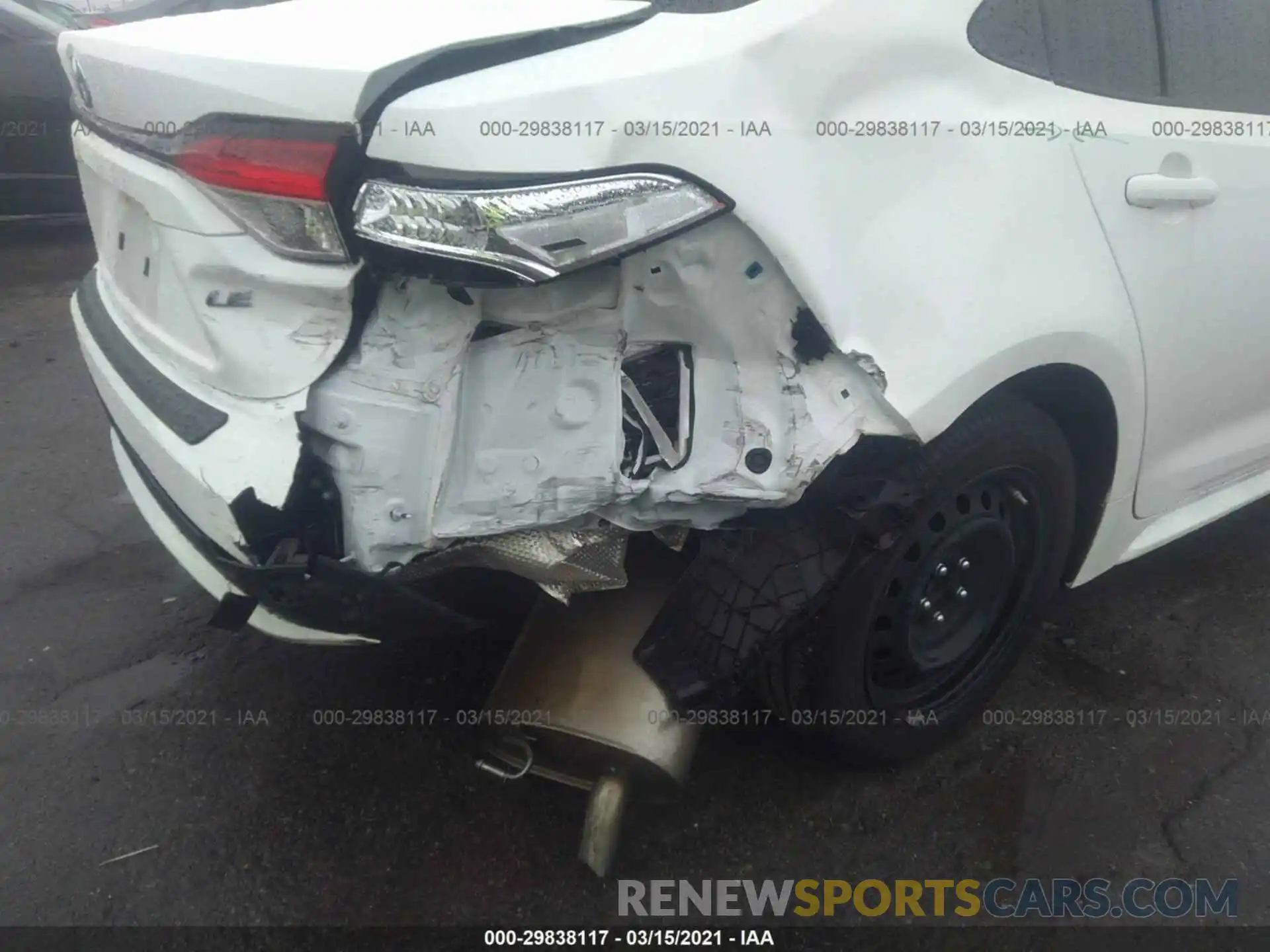 6 Photograph of a damaged car JTDEPRAE1LJ009675 TOYOTA COROLLA 2020