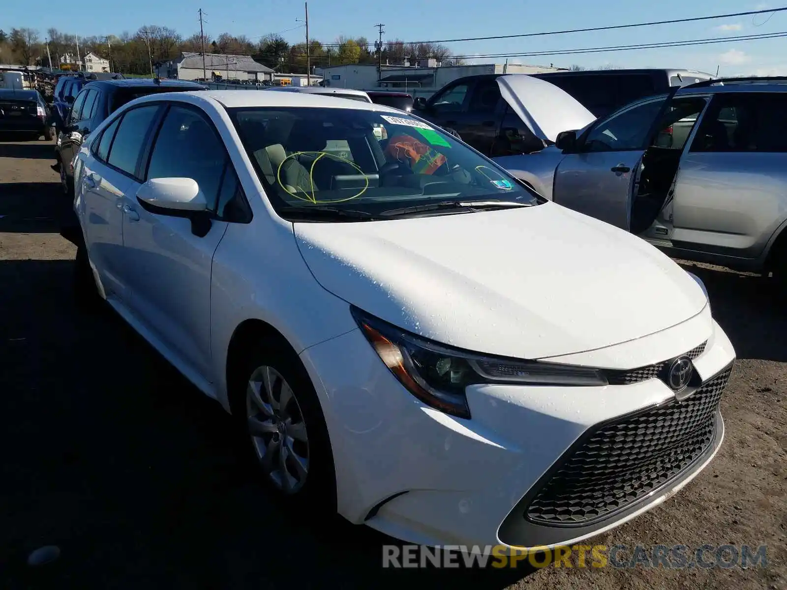 1 Photograph of a damaged car JTDEPRAE1LJ012737 TOYOTA COROLLA 2020