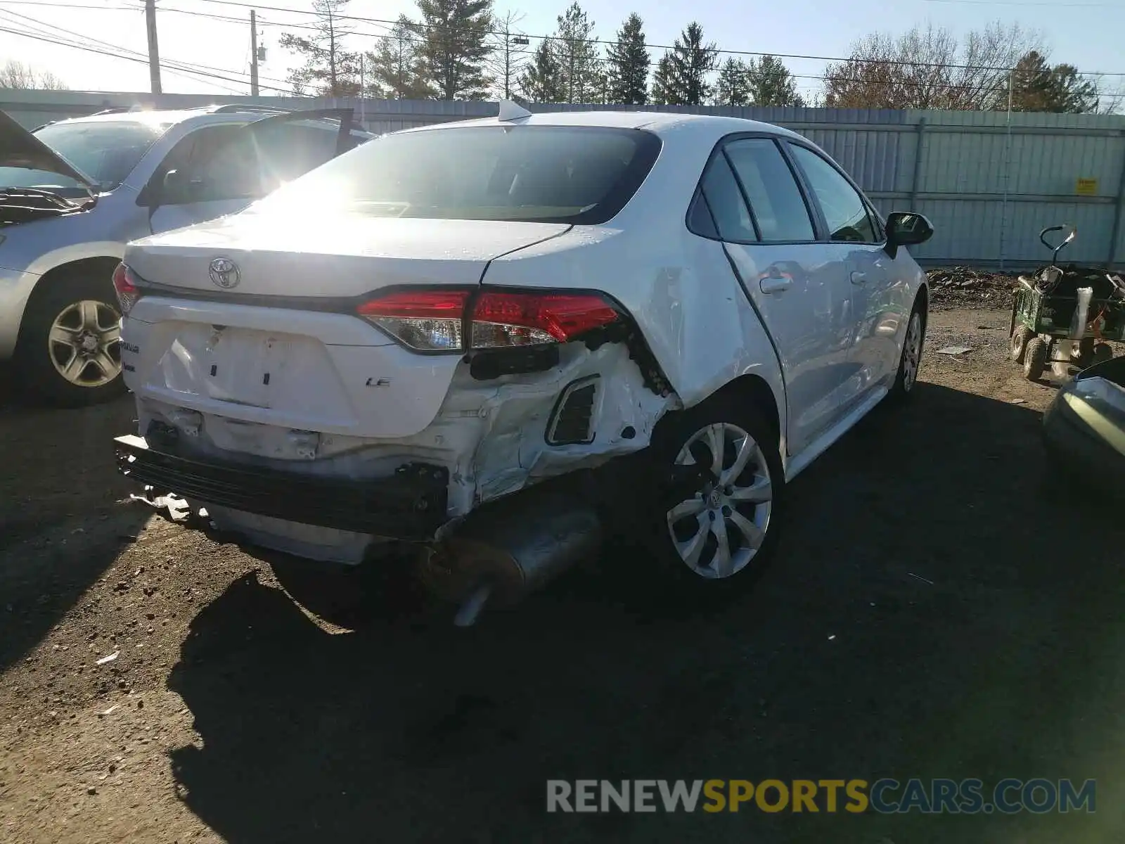 4 Photograph of a damaged car JTDEPRAE1LJ012737 TOYOTA COROLLA 2020