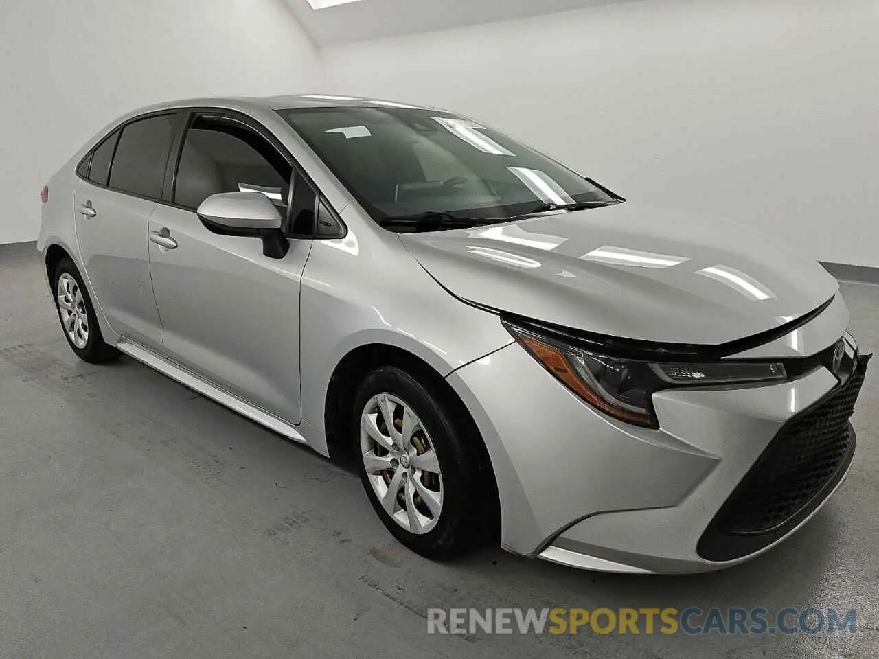 4 Photograph of a damaged car JTDEPRAE1LJ015511 TOYOTA COROLLA 2020