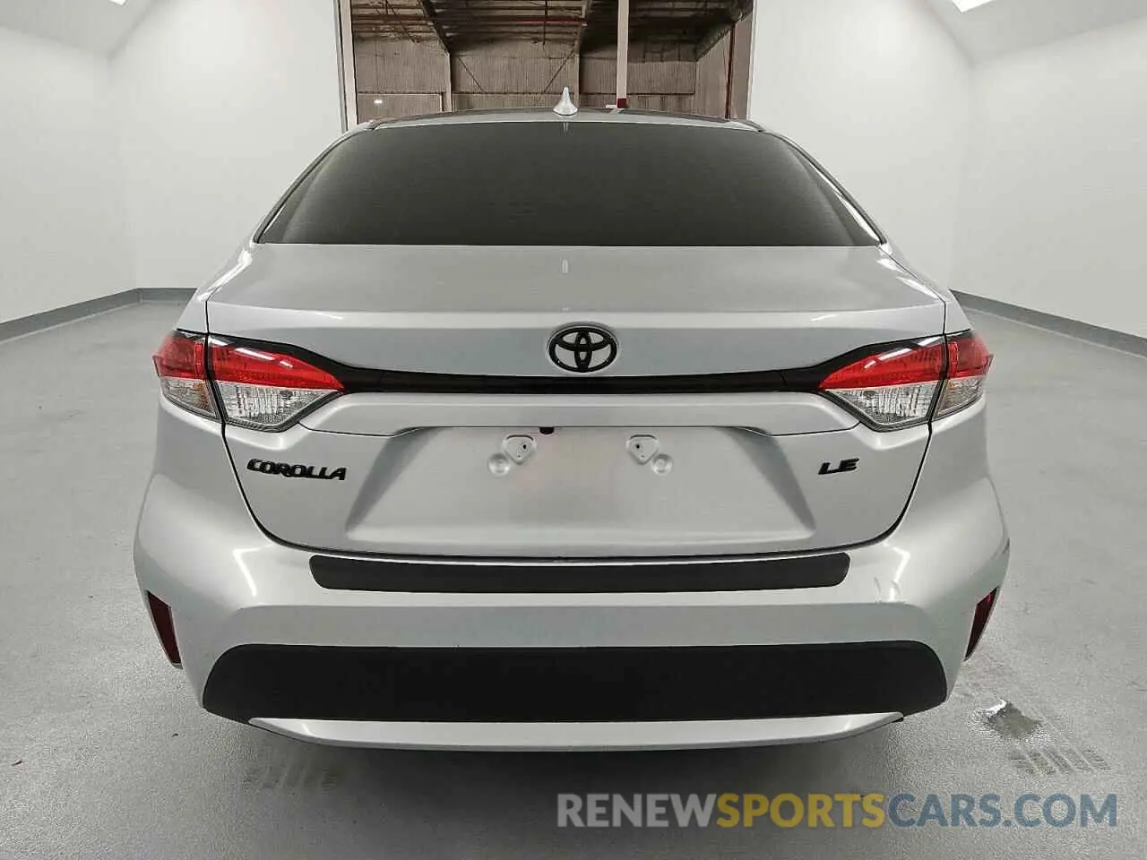 6 Photograph of a damaged car JTDEPRAE1LJ015511 TOYOTA COROLLA 2020