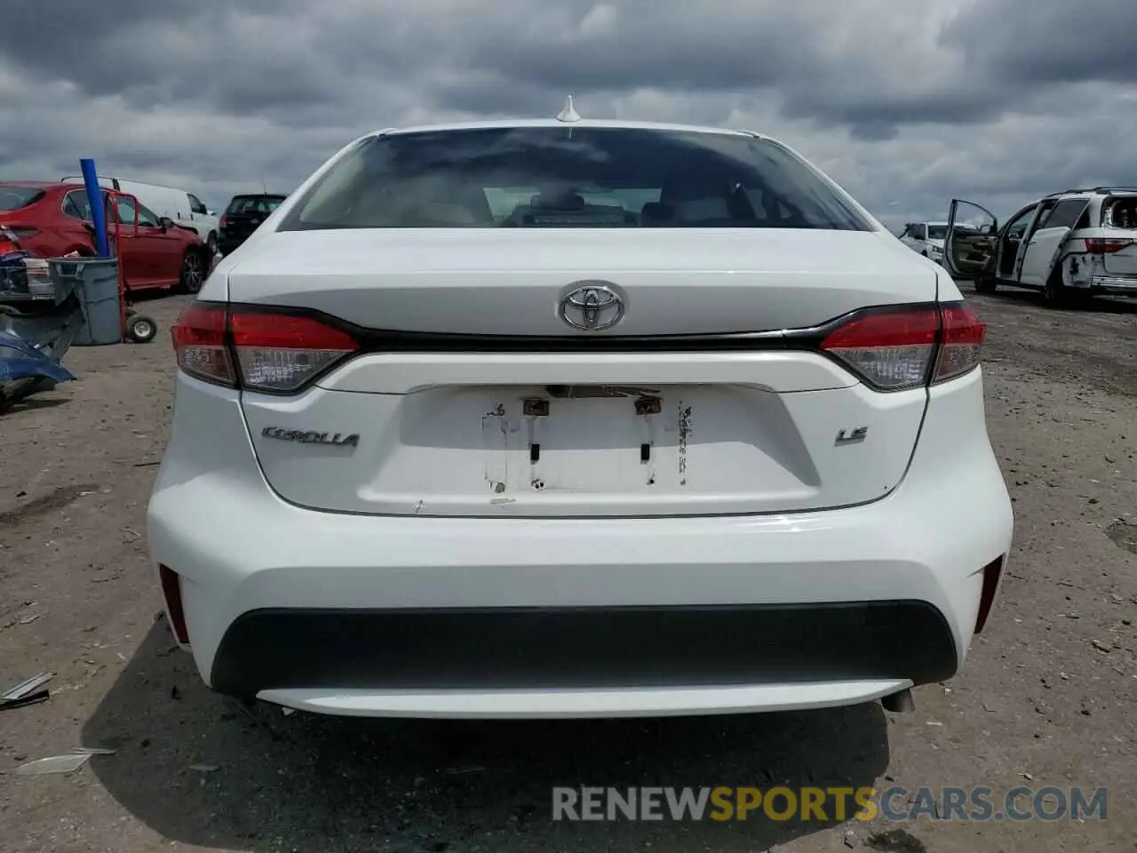 6 Photograph of a damaged car JTDEPRAE1LJ024743 TOYOTA COROLLA 2020