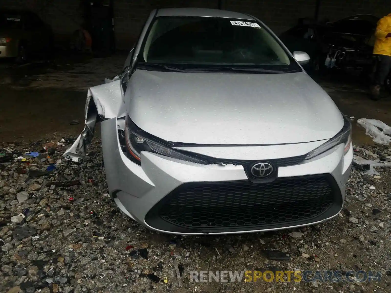 9 Photograph of a damaged car JTDEPRAE1LJ031160 TOYOTA COROLLA 2020