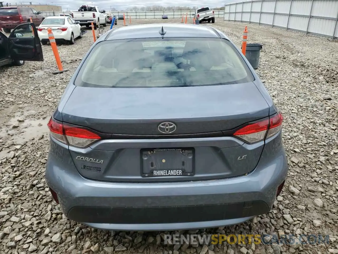 6 Photograph of a damaged car JTDEPRAE1LJ039985 TOYOTA COROLLA 2020