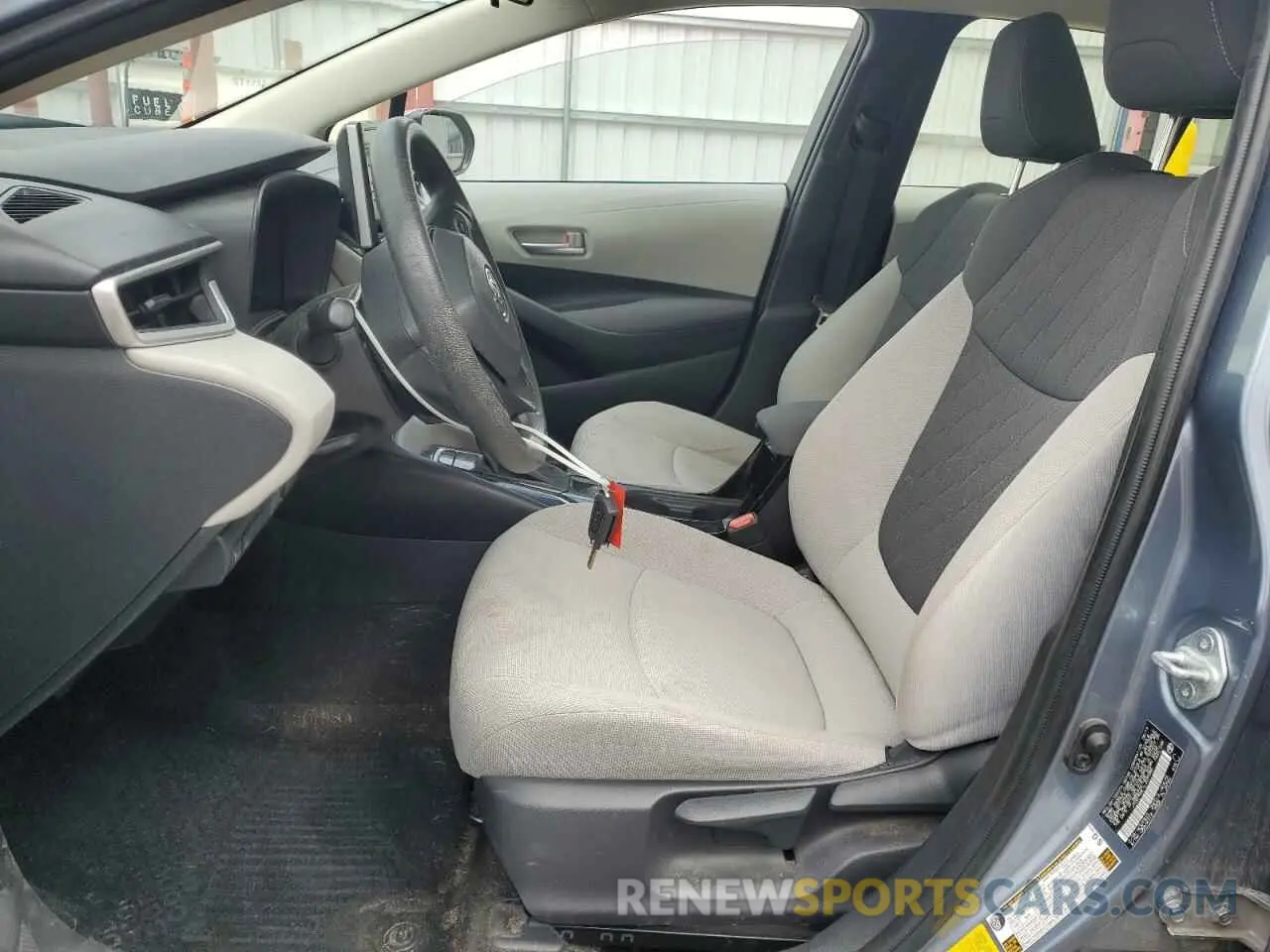 7 Photograph of a damaged car JTDEPRAE1LJ039985 TOYOTA COROLLA 2020