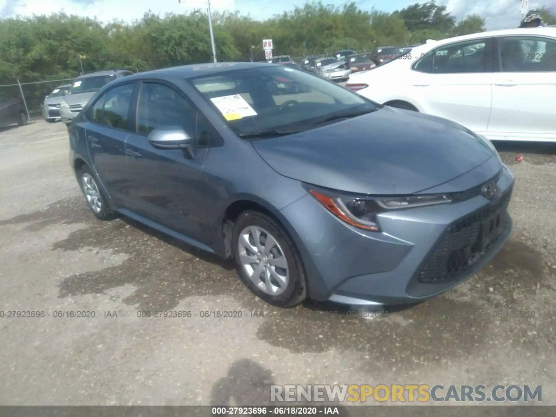 1 Photograph of a damaged car JTDEPRAE1LJ045415 TOYOTA COROLLA 2020