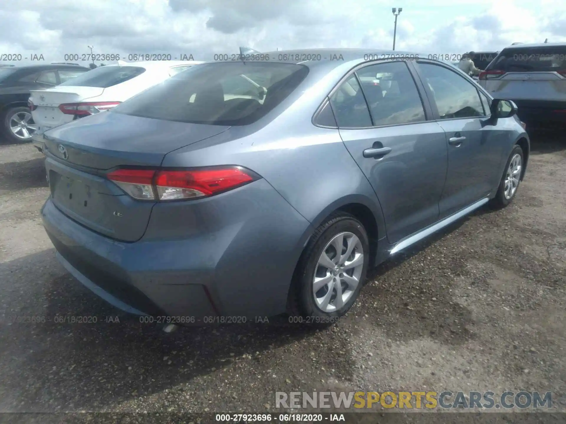 4 Photograph of a damaged car JTDEPRAE1LJ045415 TOYOTA COROLLA 2020