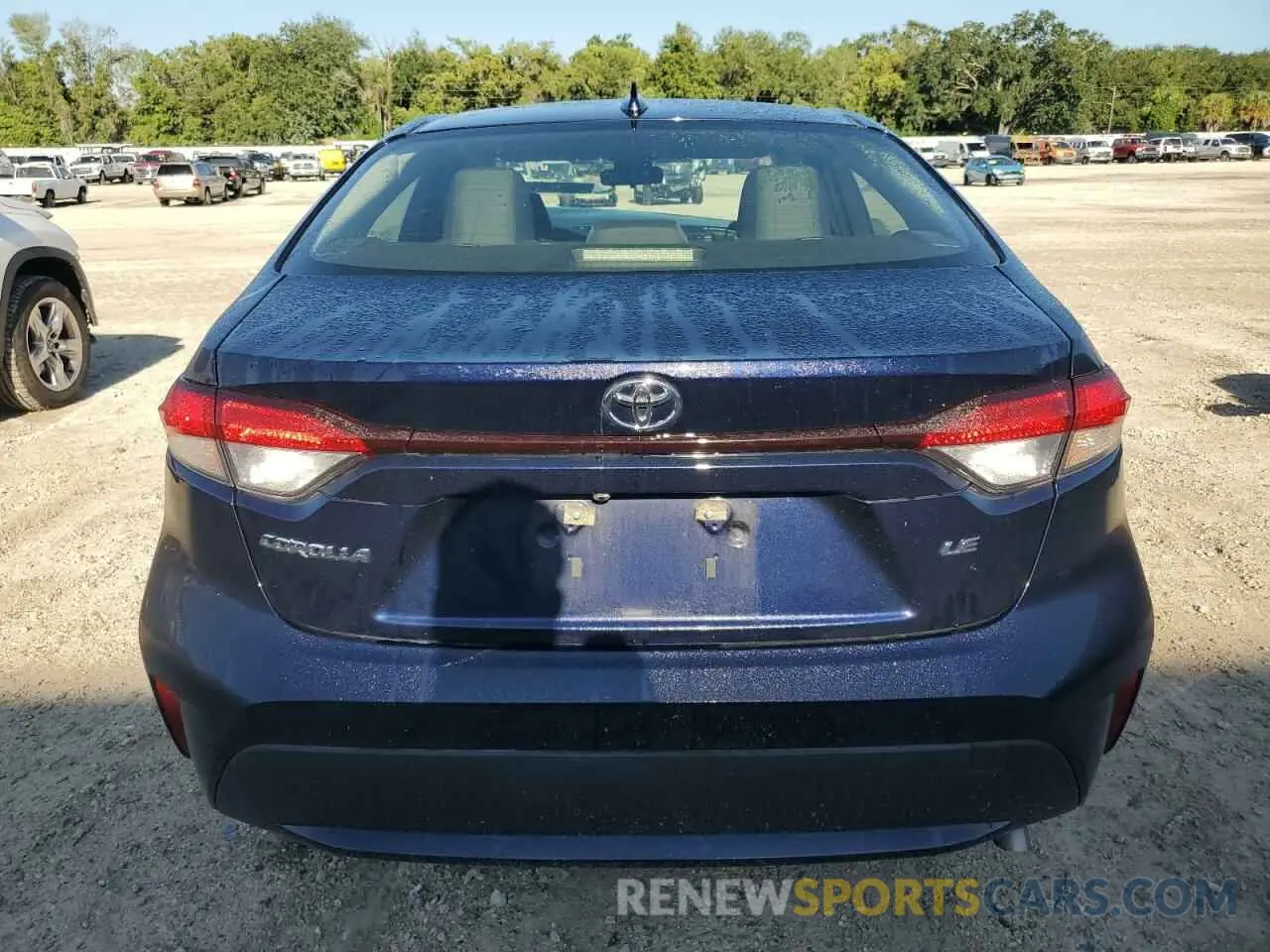 6 Photograph of a damaged car JTDEPRAE1LJ050811 TOYOTA COROLLA 2020