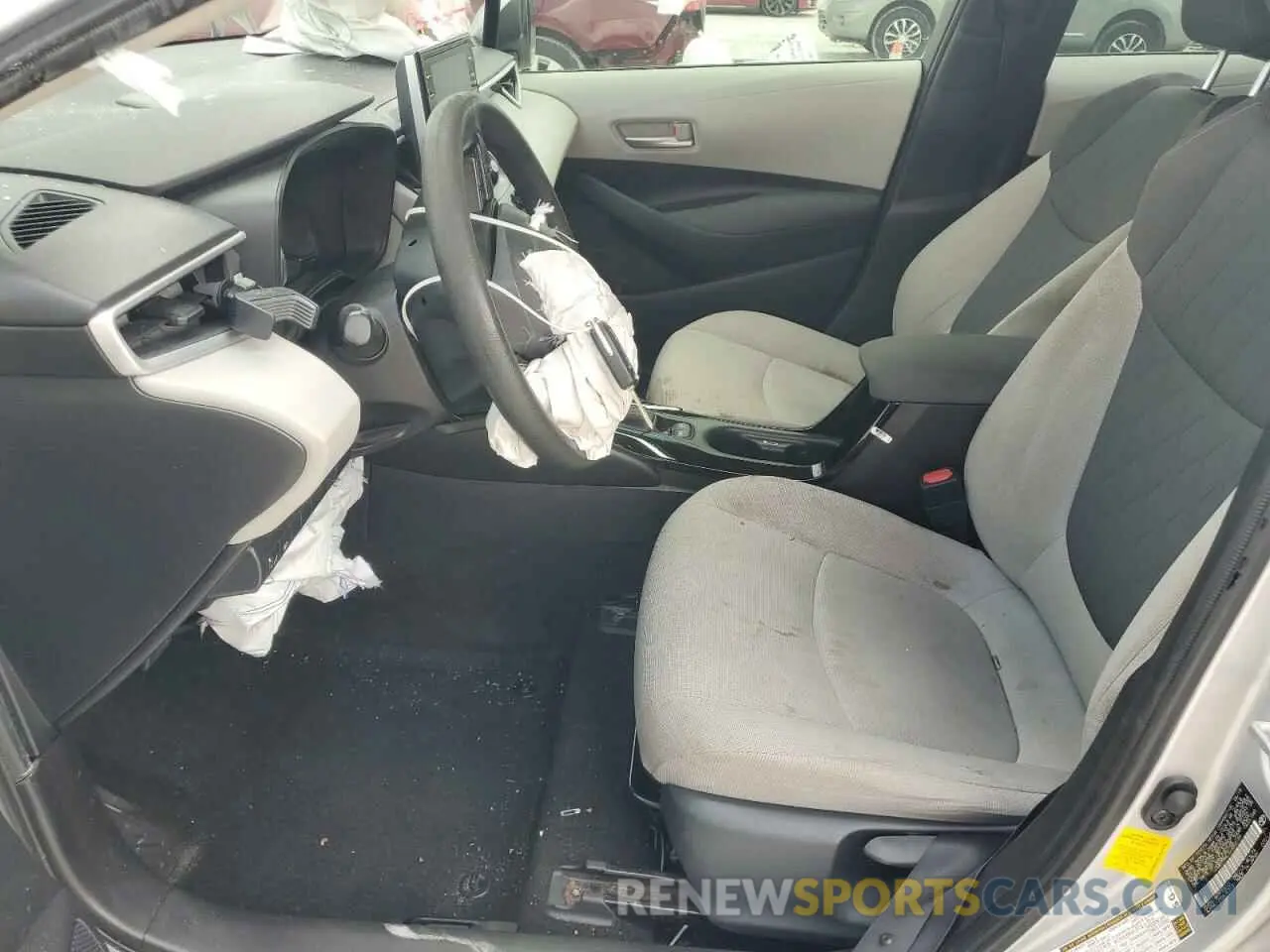 7 Photograph of a damaged car JTDEPRAE1LJ054146 TOYOTA COROLLA 2020