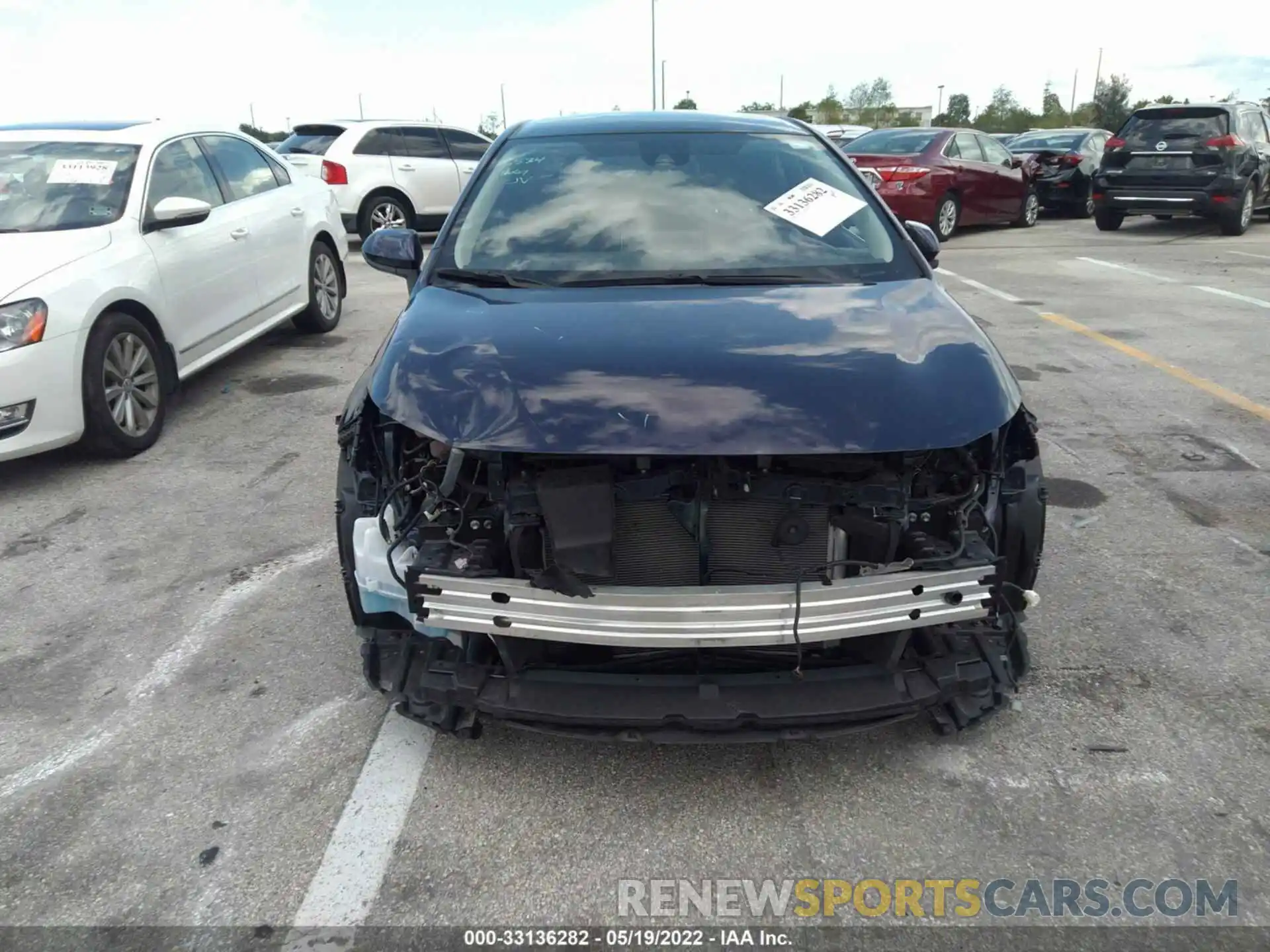 6 Photograph of a damaged car JTDEPRAE1LJ055197 TOYOTA COROLLA 2020