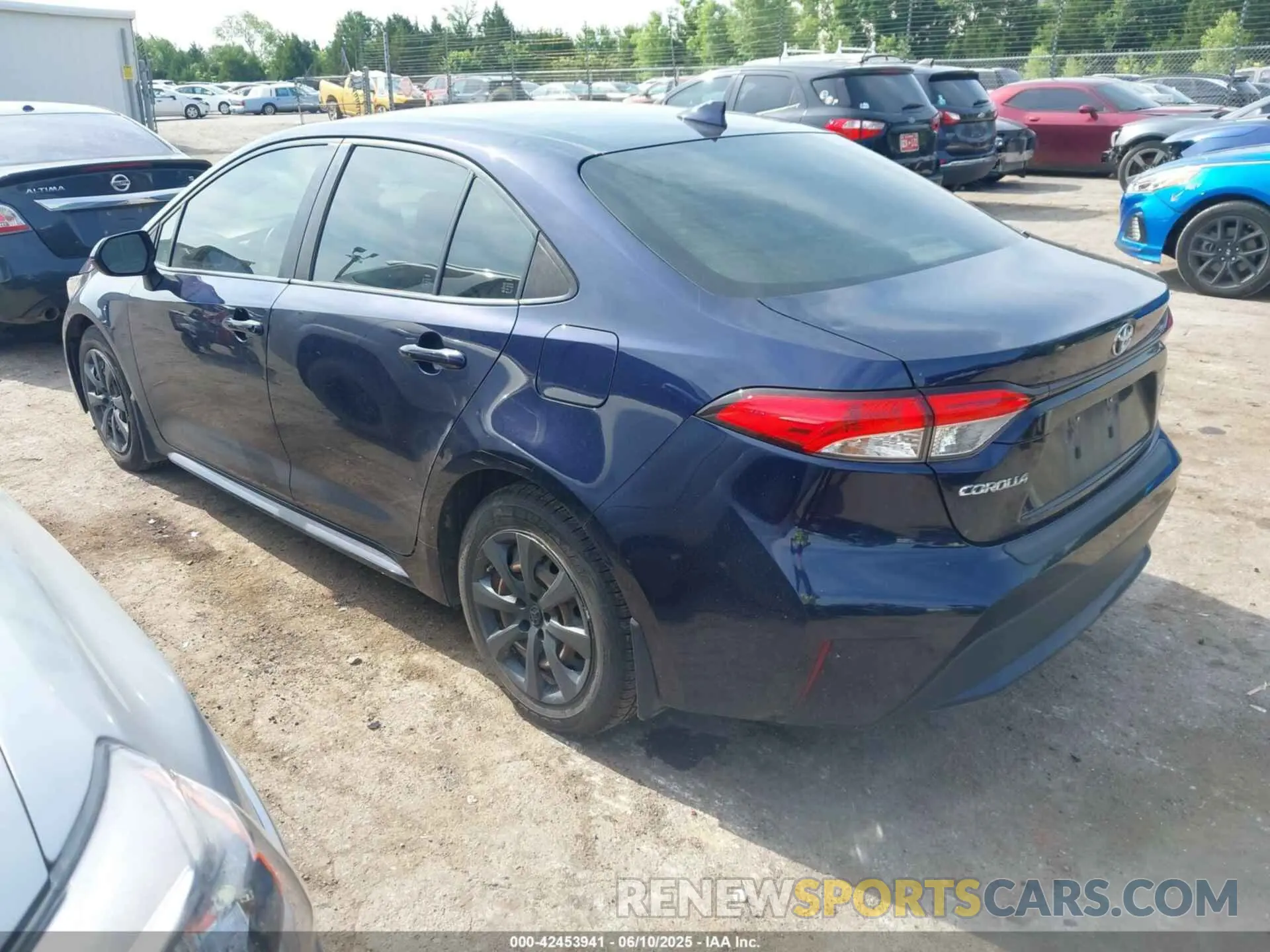 3 Photograph of a damaged car JTDEPRAE1LJ057483 TOYOTA COROLLA 2020