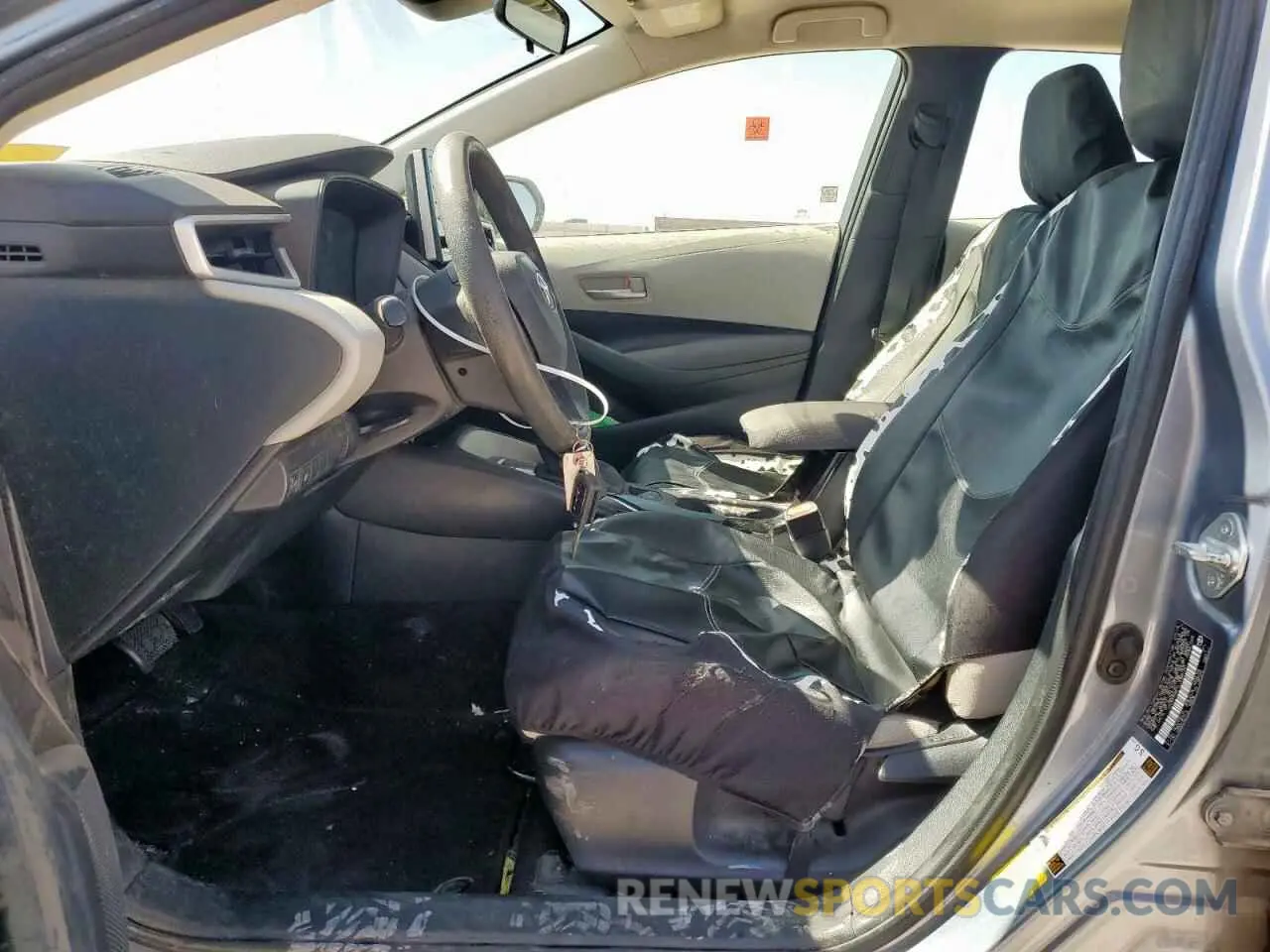 7 Photograph of a damaged car JTDEPRAE1LJ058150 TOYOTA COROLLA 2020