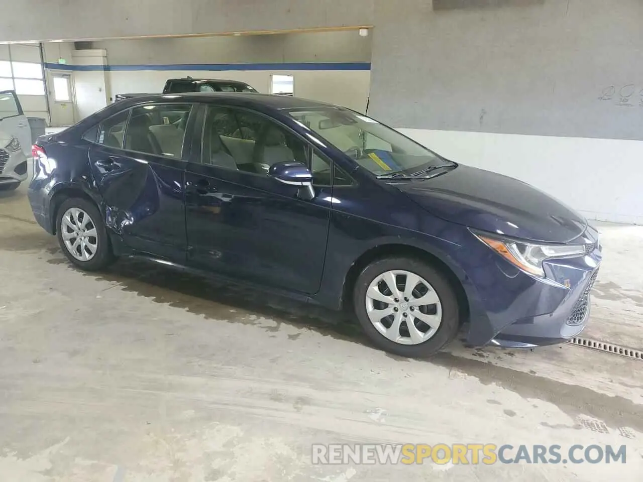 4 Photograph of a damaged car JTDEPRAE1LJ060903 TOYOTA COROLLA 2020