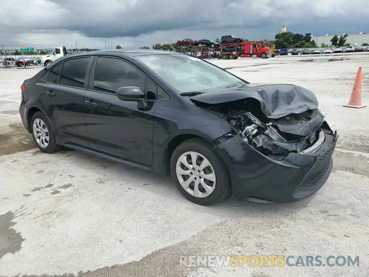 4 Photograph of a damaged car JTDEPRAE1LJ065356 TOYOTA COROLLA 2020