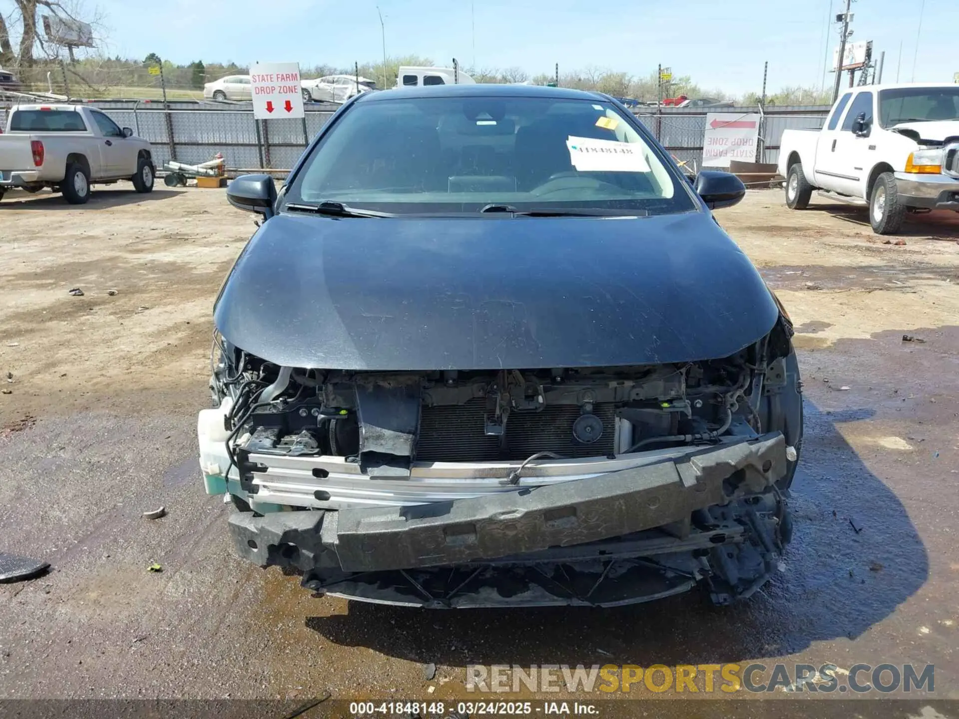 13 Photograph of a damaged car JTDEPRAE1LJ066538 TOYOTA COROLLA 2020
