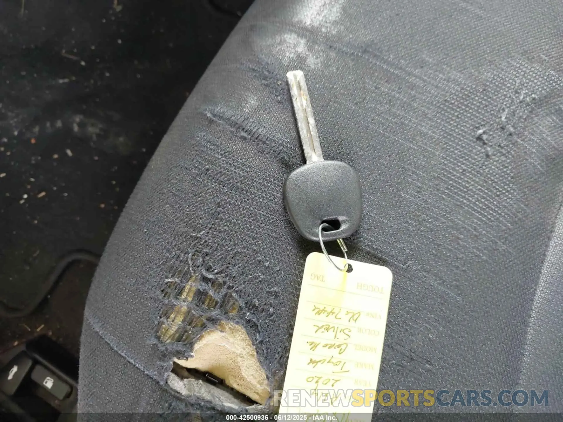 11 Photograph of a damaged car JTDEPRAE1LJ067446 TOYOTA COROLLA 2020