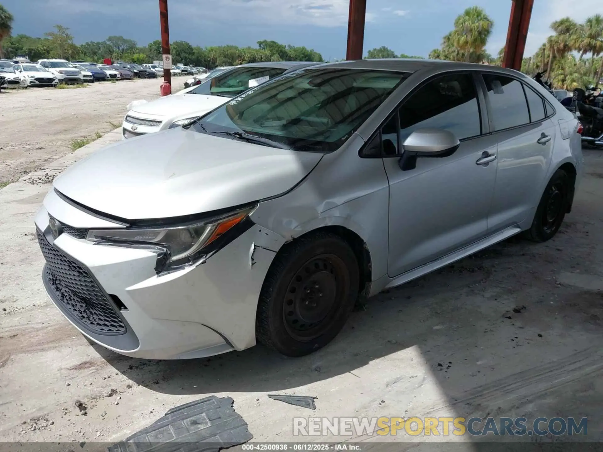 2 Photograph of a damaged car JTDEPRAE1LJ067446 TOYOTA COROLLA 2020