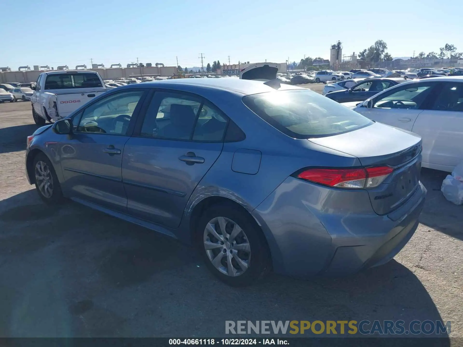 3 Photograph of a damaged car JTDEPRAE1LJ069522 TOYOTA COROLLA 2020