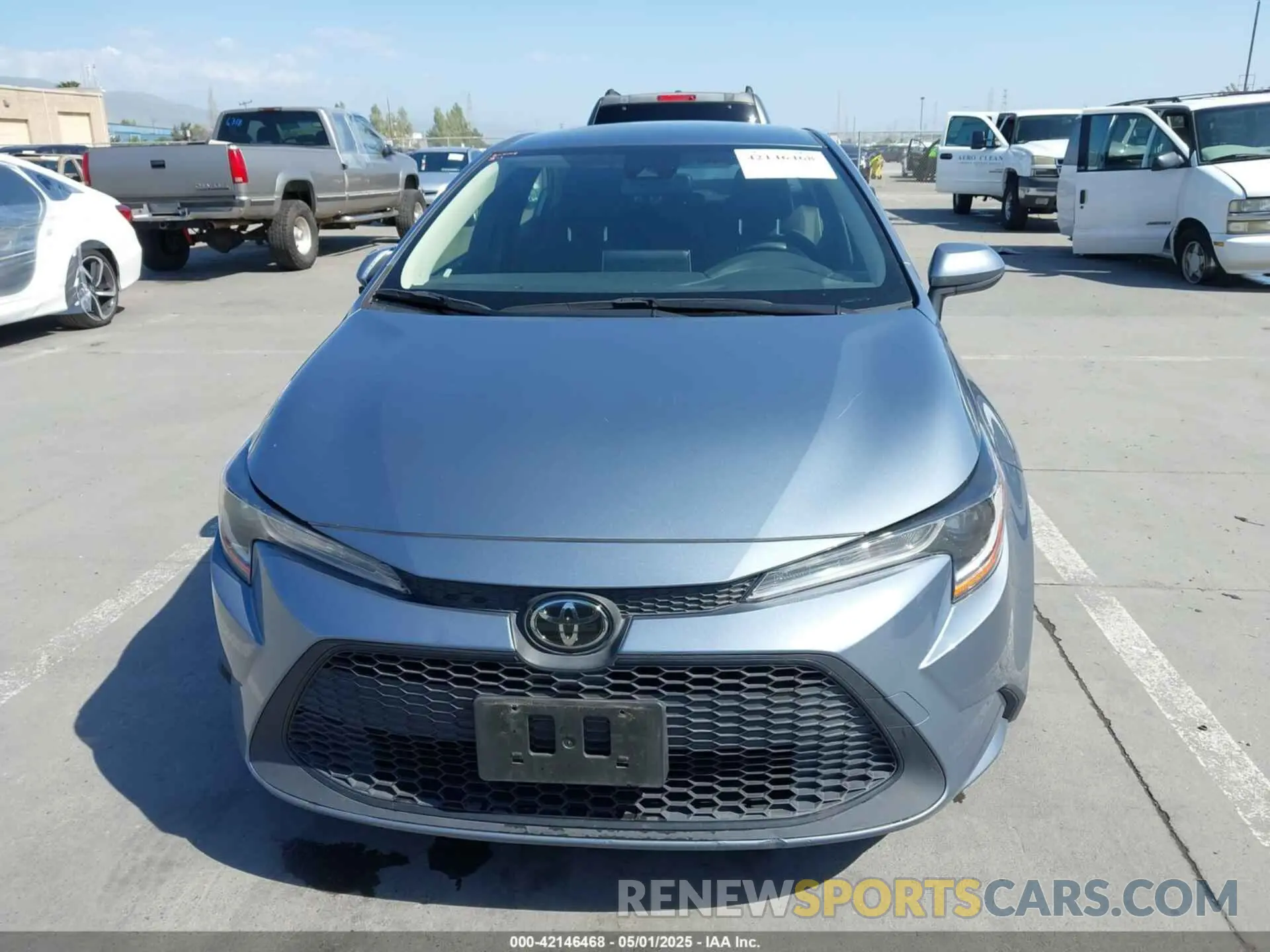 13 Photograph of a damaged car JTDEPRAE1LJ070511 TOYOTA COROLLA 2020