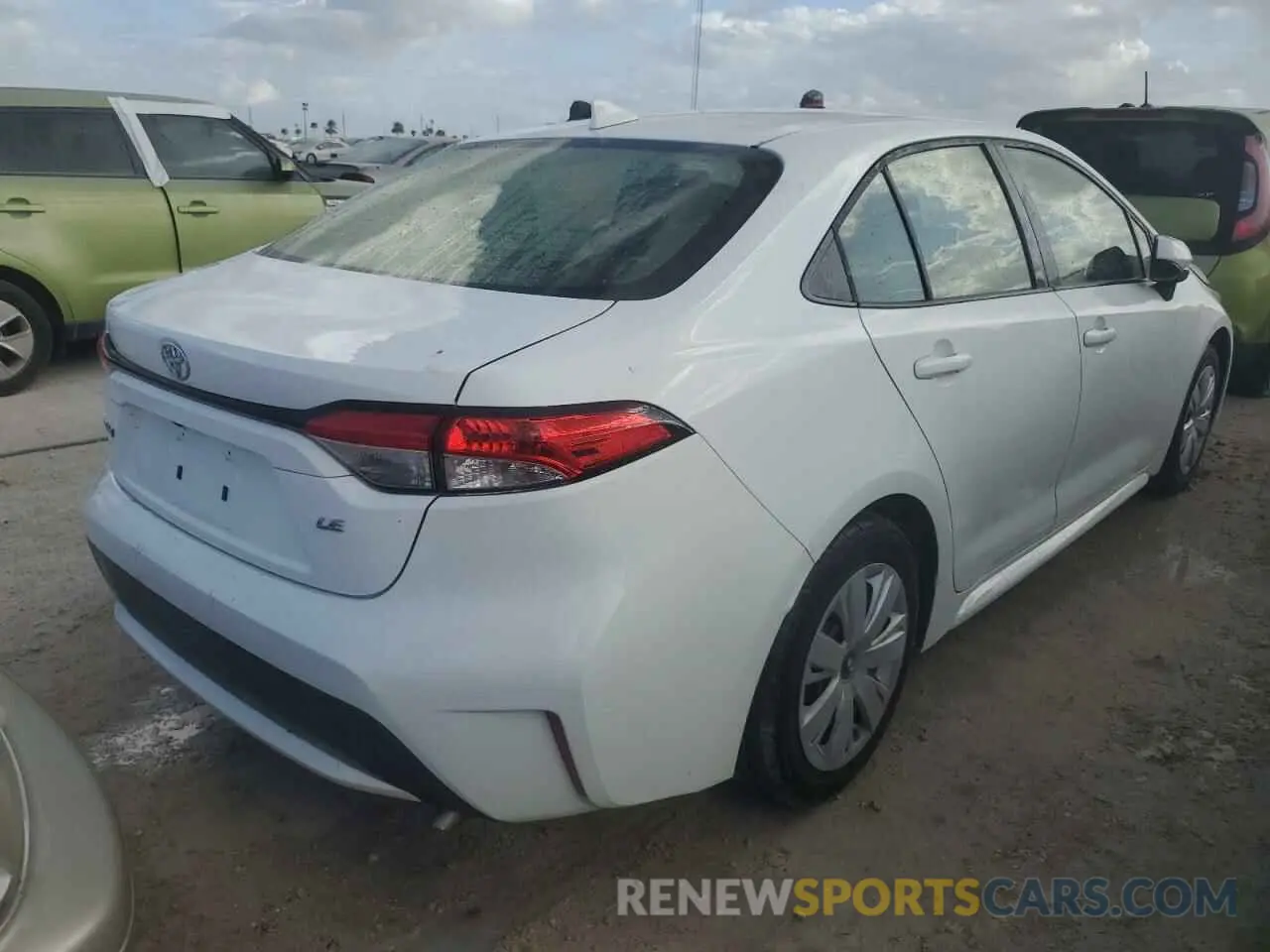 3 Photograph of a damaged car JTDEPRAE1LJ072288 TOYOTA COROLLA 2020