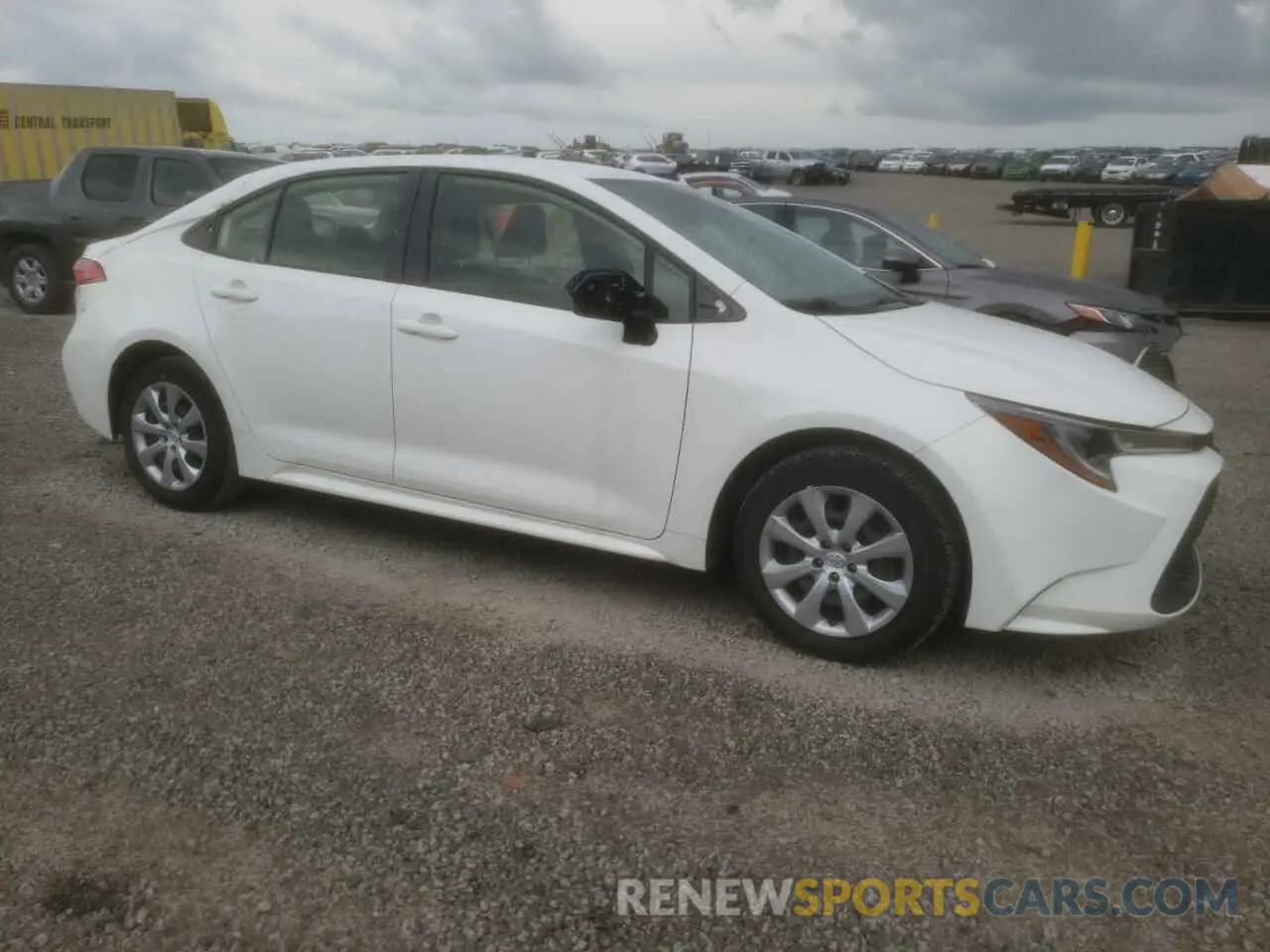 4 Photograph of a damaged car JTDEPRAE1LJ078026 TOYOTA COROLLA 2020