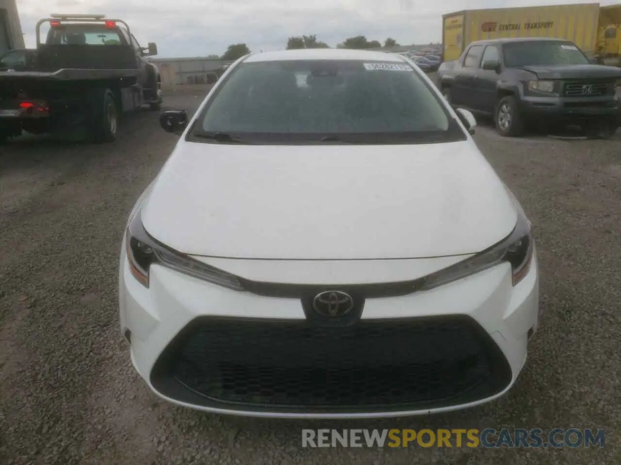 5 Photograph of a damaged car JTDEPRAE1LJ078026 TOYOTA COROLLA 2020
