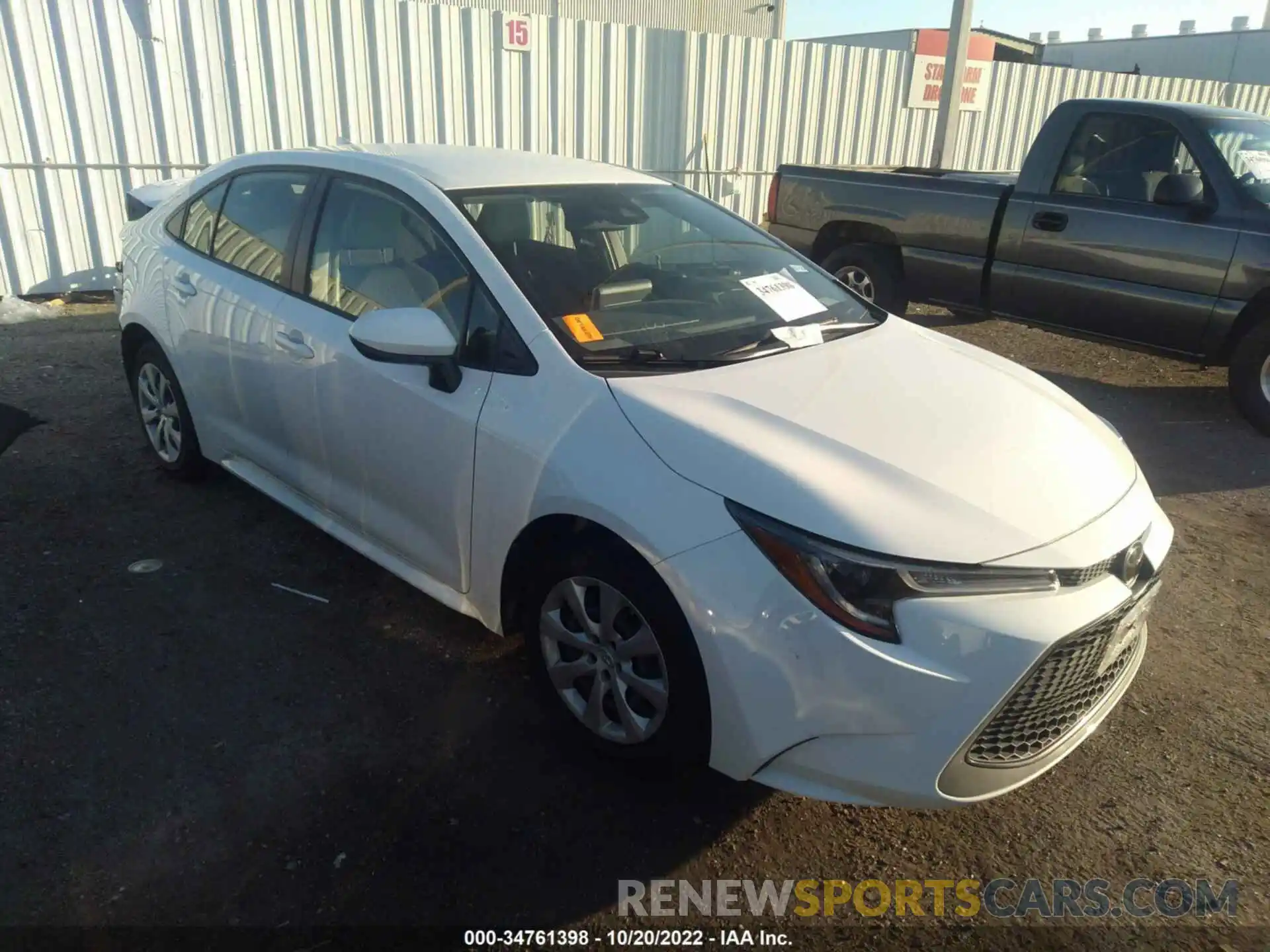 1 Photograph of a damaged car JTDEPRAE1LJ078897 TOYOTA COROLLA 2020