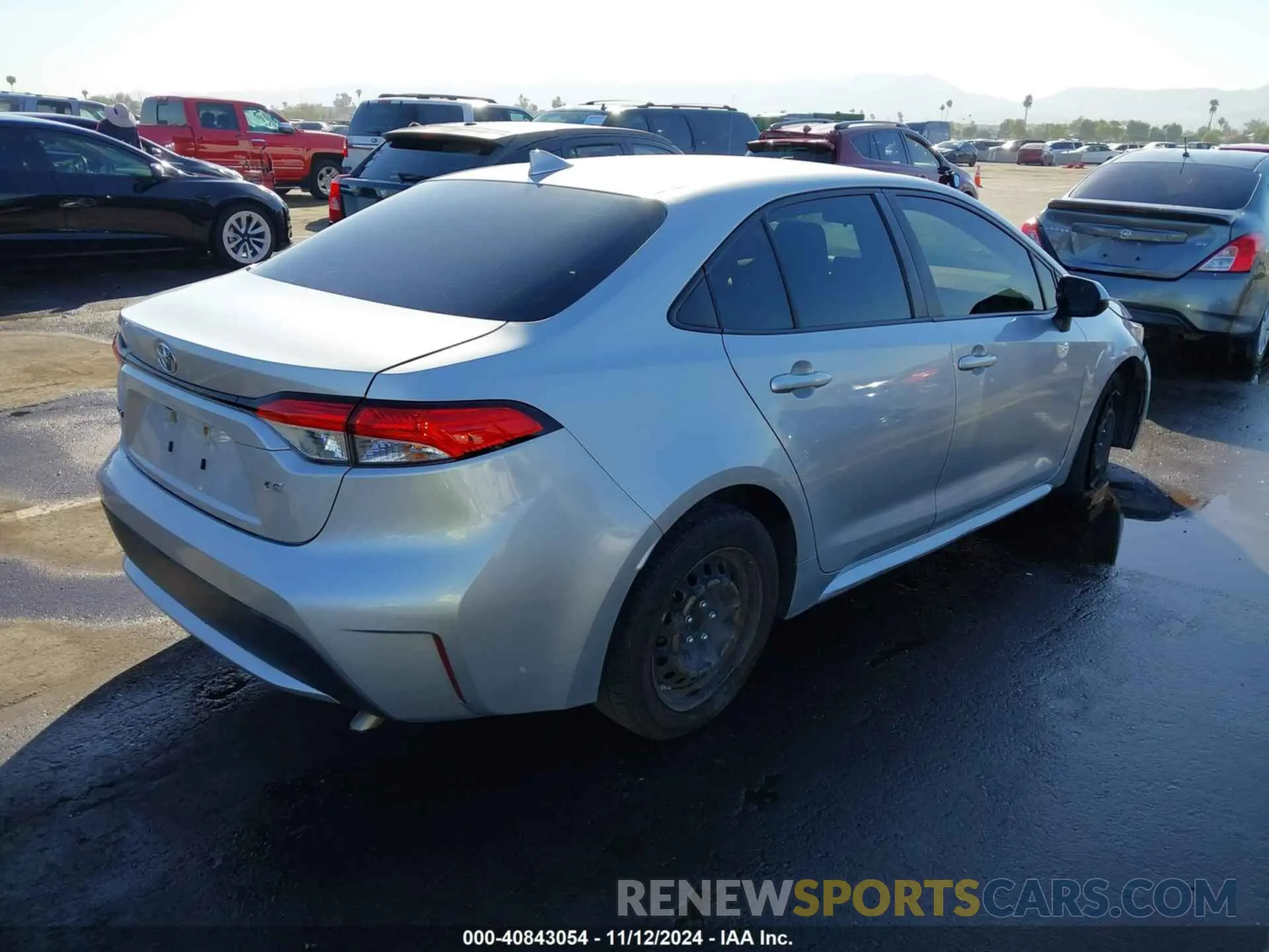 4 Photograph of a damaged car JTDEPRAE1LJ087650 TOYOTA COROLLA 2020
