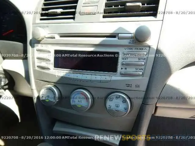 9 Photograph of a damaged car JTDEPRAE1LJ097594 TOYOTA COROLLA 2020