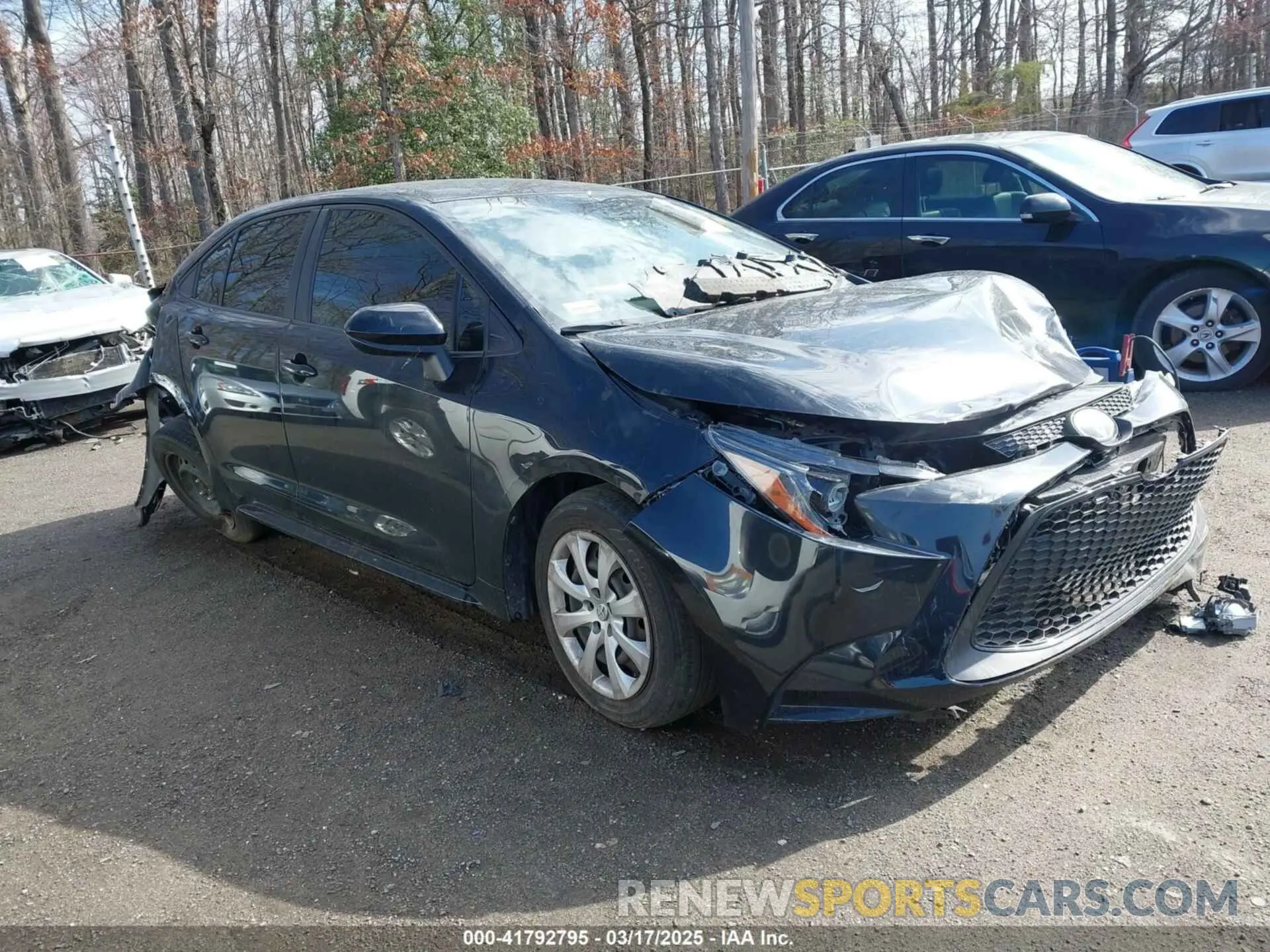 1 Photograph of a damaged car JTDEPRAE1LJ105449 TOYOTA COROLLA 2020