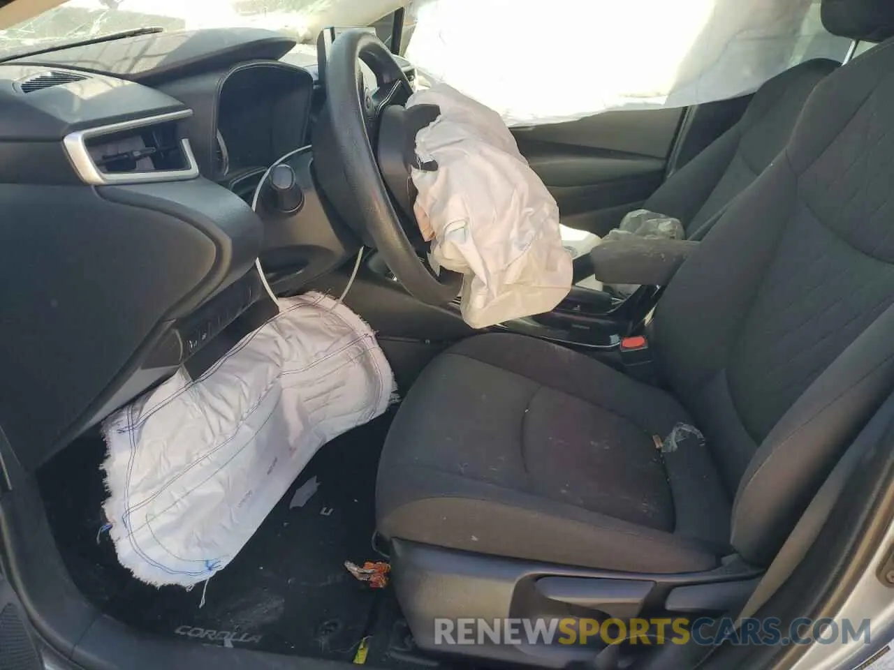 7 Photograph of a damaged car JTDEPRAE1LJ107069 TOYOTA COROLLA 2020